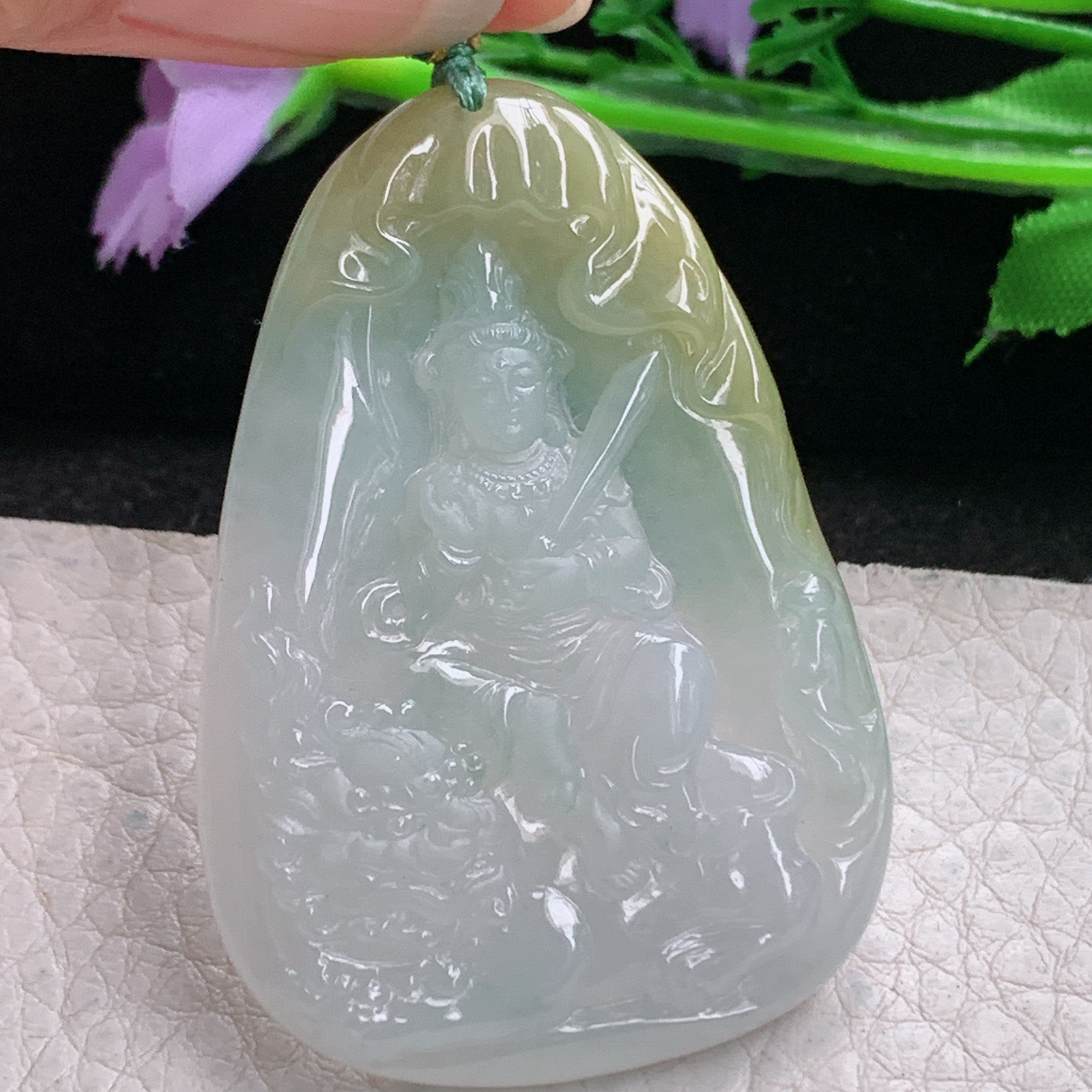 yn实拍53*36.5*5缅甸翡翠精雕佛光普照文殊菩萨玉吊坠 玉挂坠