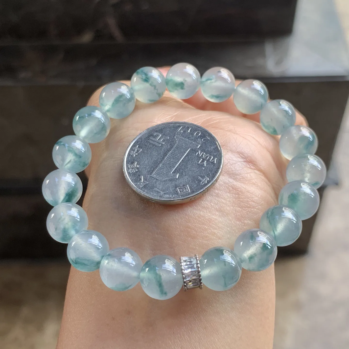 冰种飘花珠子手串