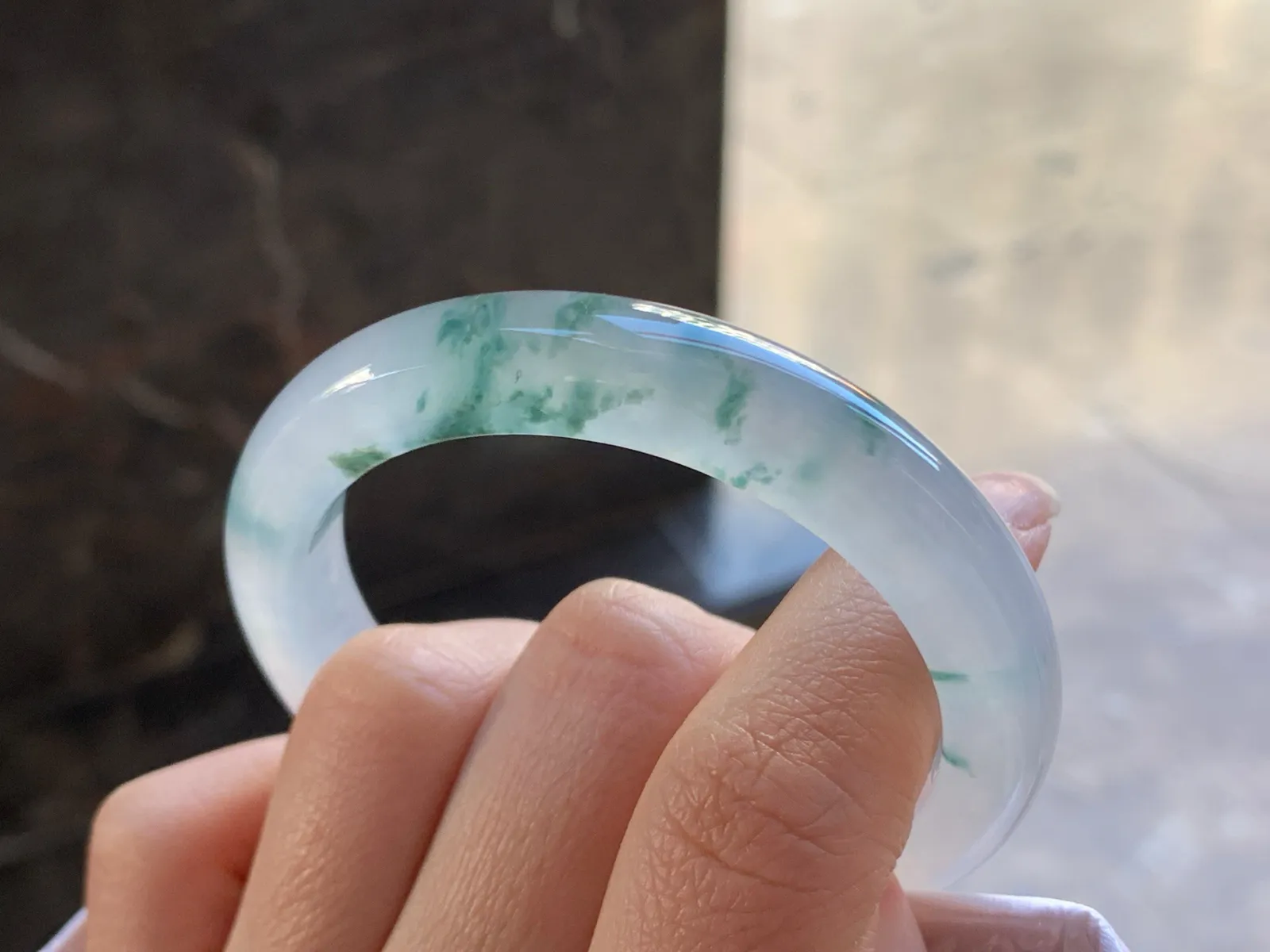 51-9.8-8.5

冰蓝花手镯^_^冰透 飘花灵韵