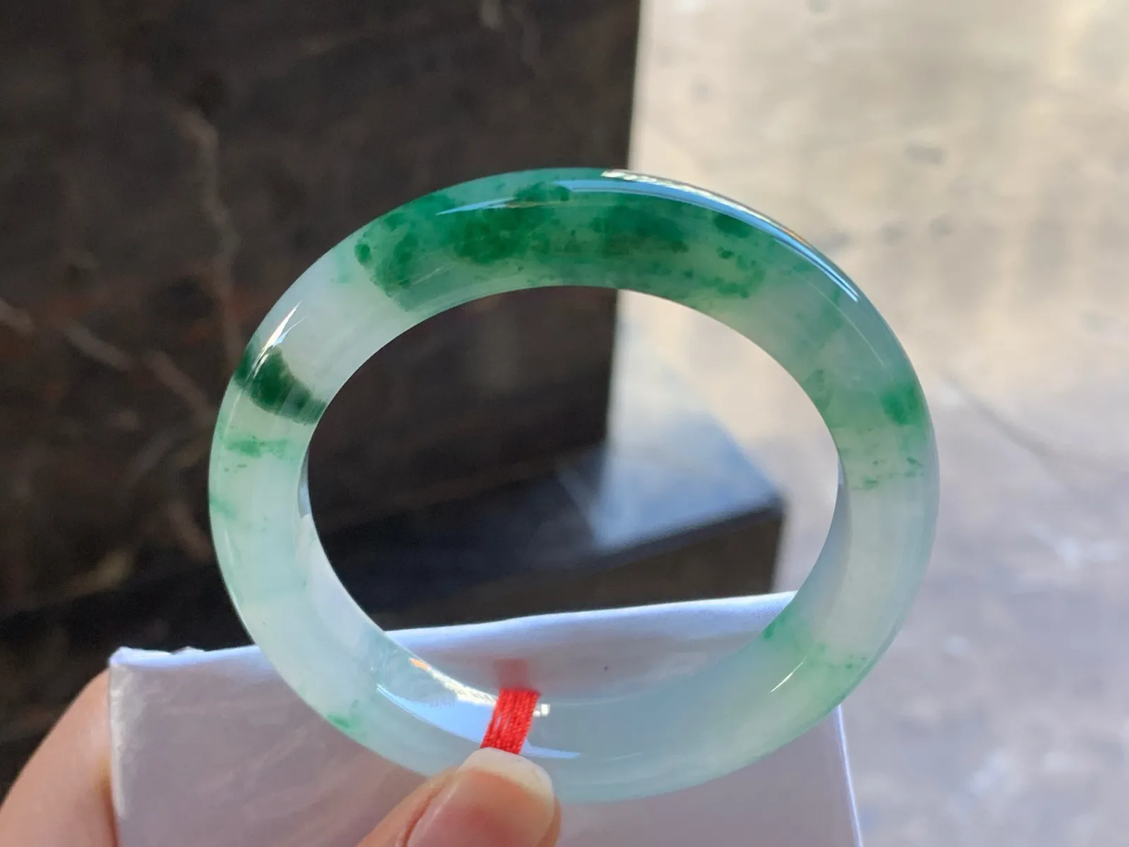 51-10.7-9.3

绿花手镯^_^飘花浓郁