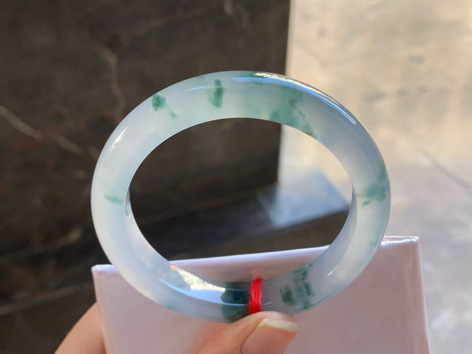 51-9.8-8.5

冰蓝花手镯^_^冰透 飘花灵韵