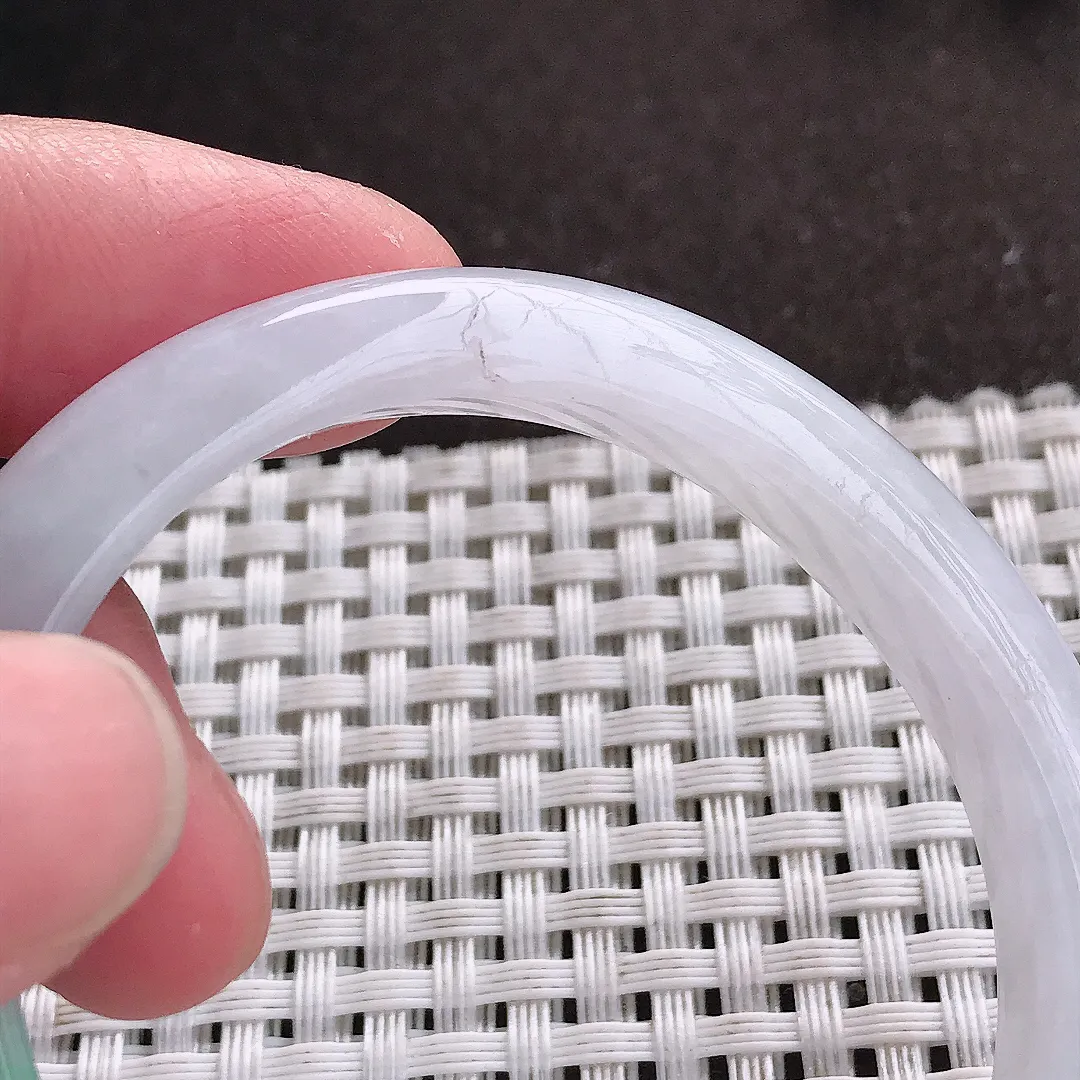 实拍A货翡翠54.5/47.5/9/6.9老坑冰润水灵飘绿花贵妃手镯宽边玉镯子