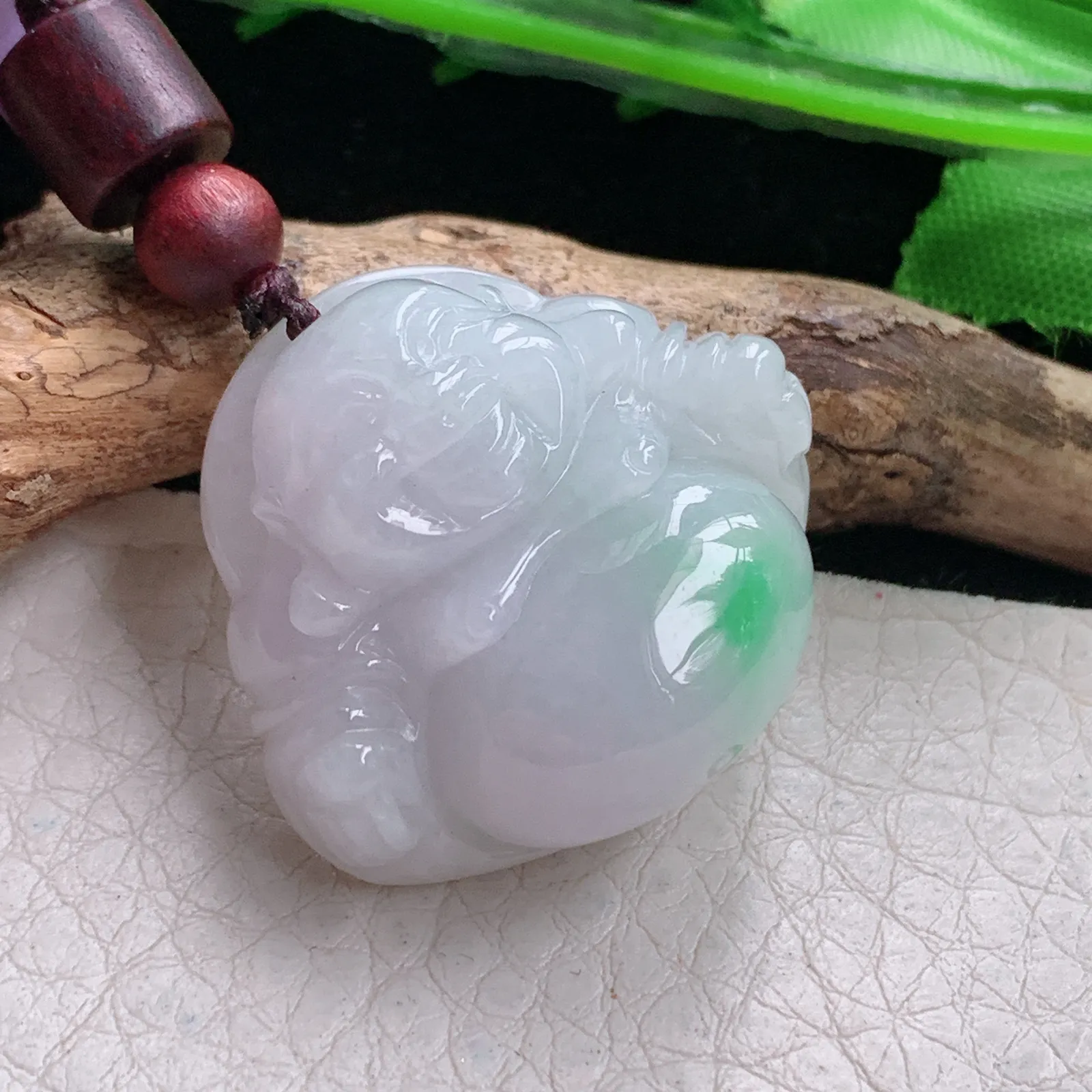 zen实拍27.8*30.5*12.8缅甸翡翠精雕白底青佛公 大肚佛玉项坠 玉挂件