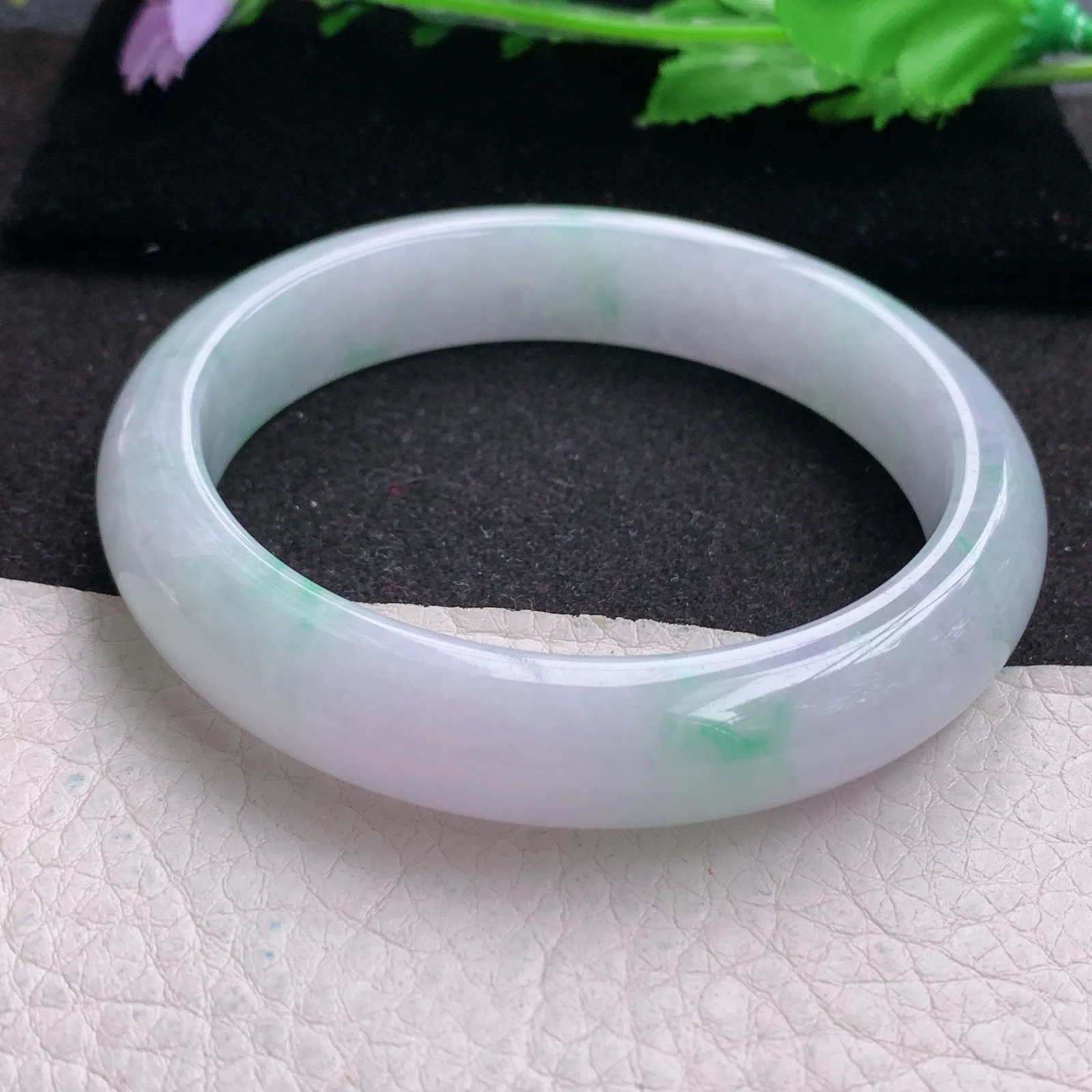 xd大圈口61*13*8.5平安镯 缅甸翡翠a货玉手镯淡春带彩宽边玉手环