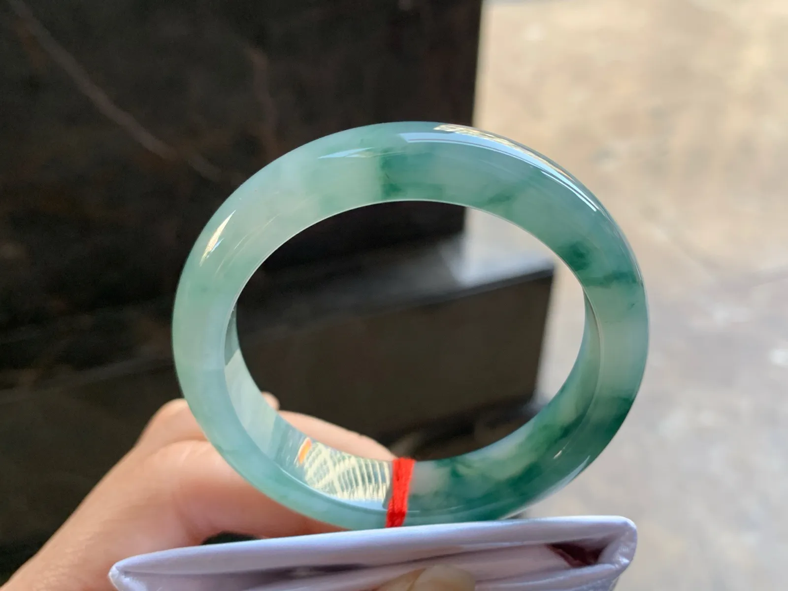 51-12.5-7.8

蓝花手镯^_^飘花浓郁 细腻