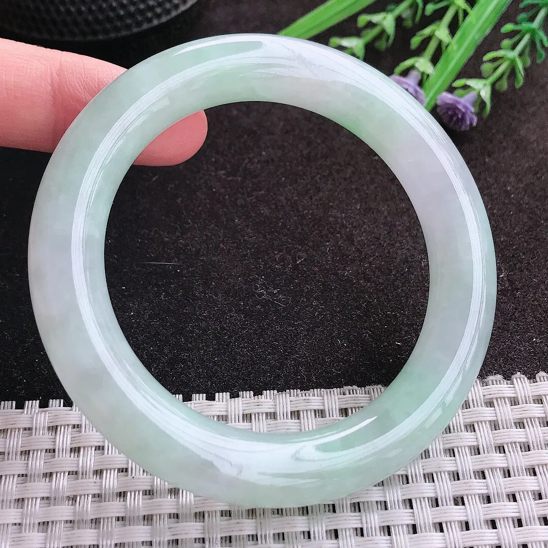 实拍A货翡翠55/10.9/11.1老坑冰胶水灵冰晴圆条手镯翡翠玉镯子