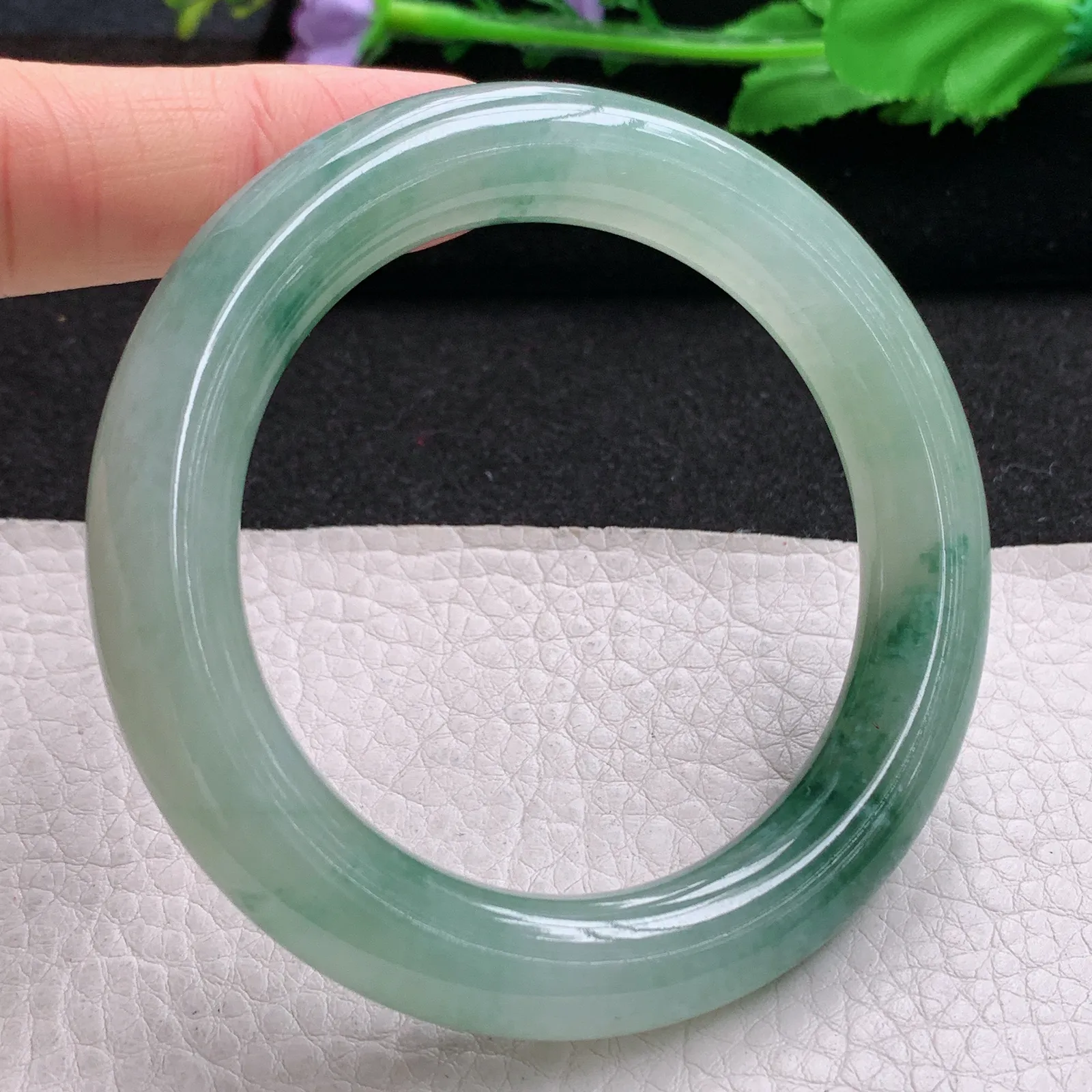 ss实拍54.5*11胖圆镯 缅甸翡翠a货玉手镯冰飘花圆条玉手环