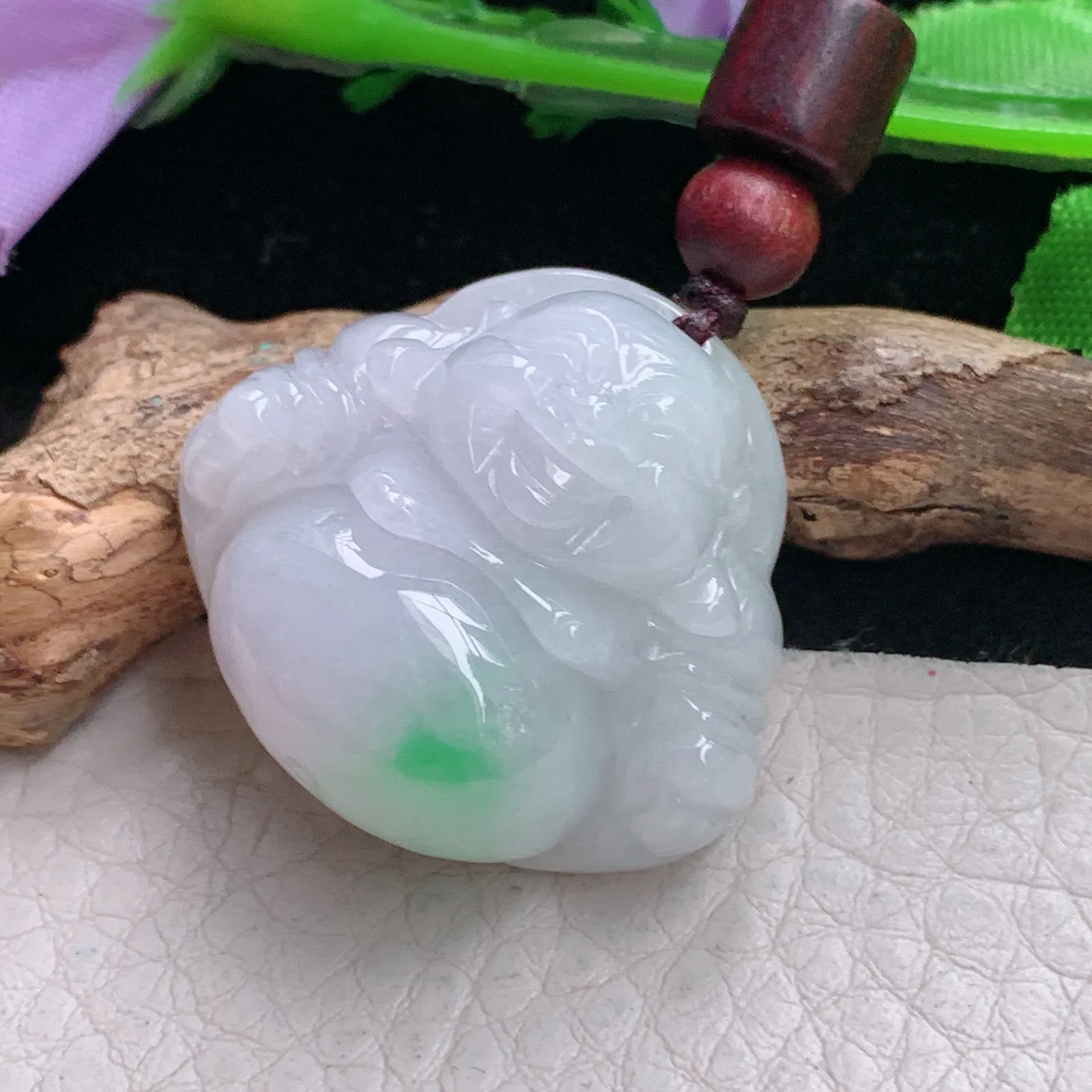 zen实拍27.8*30.5*12.8缅甸翡翠精雕白底青佛公 大肚佛玉项坠 玉挂件