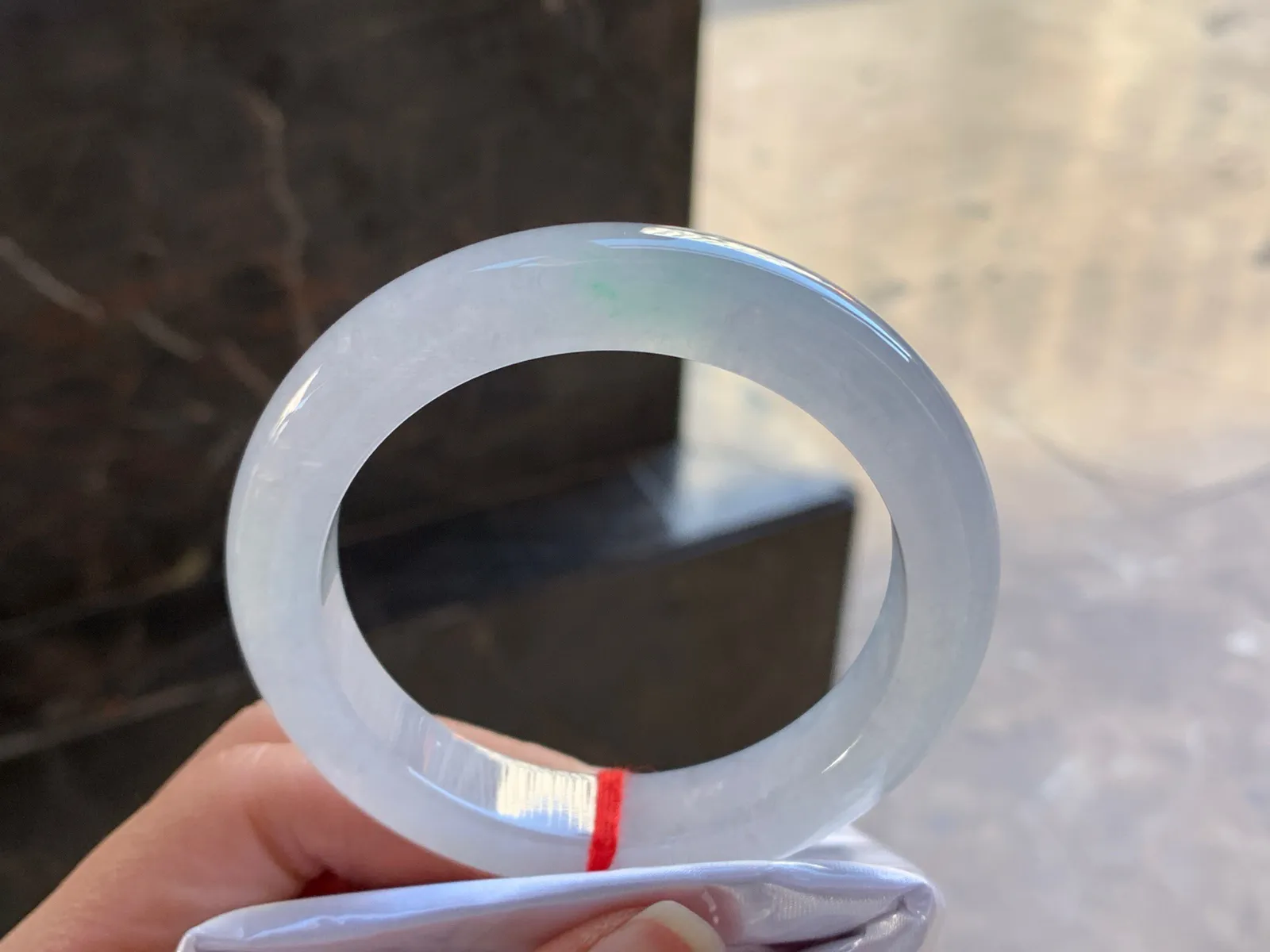 55-11.9-9.8

冰种手镯^_^清新冰透