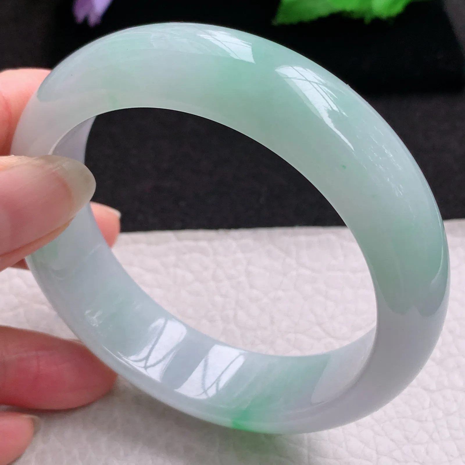 nr大圈口60*17.5*8.8轮胎镯 缅甸翡翠a货玉手镯冰飘阳绿大气宽边玉手环