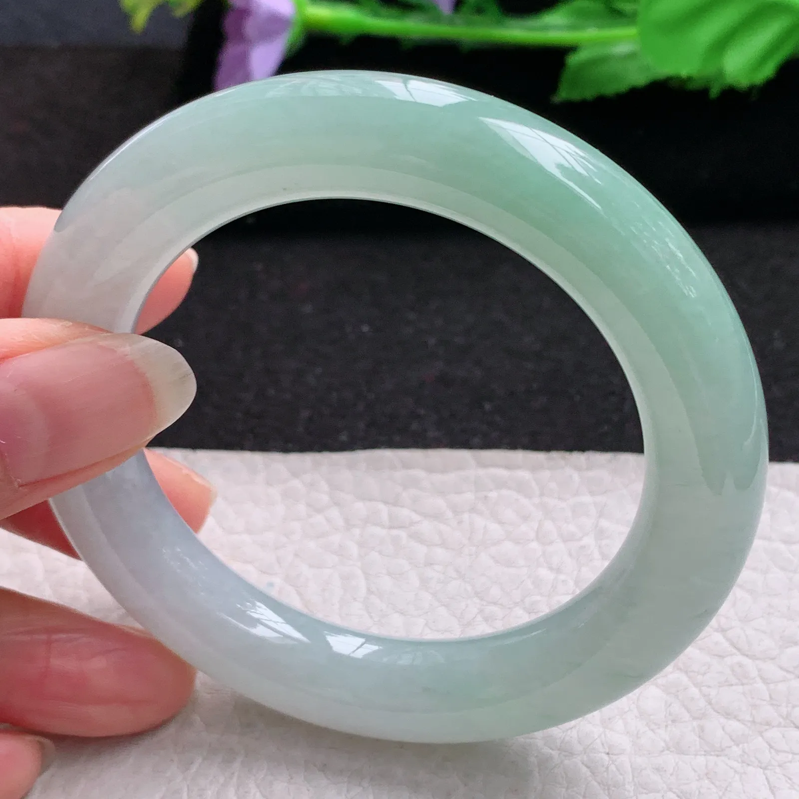 xd自然光54.5*11.5冰晴胖圆镯 缅甸翡翠a货玉手镯圆条玉手环