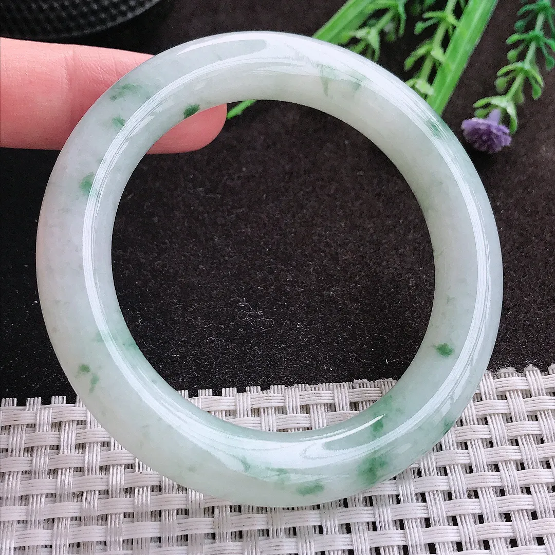 实拍A货翡翠54/10.7老坑冰润起胶飘花胖圆条手镯翡翠玉镯子