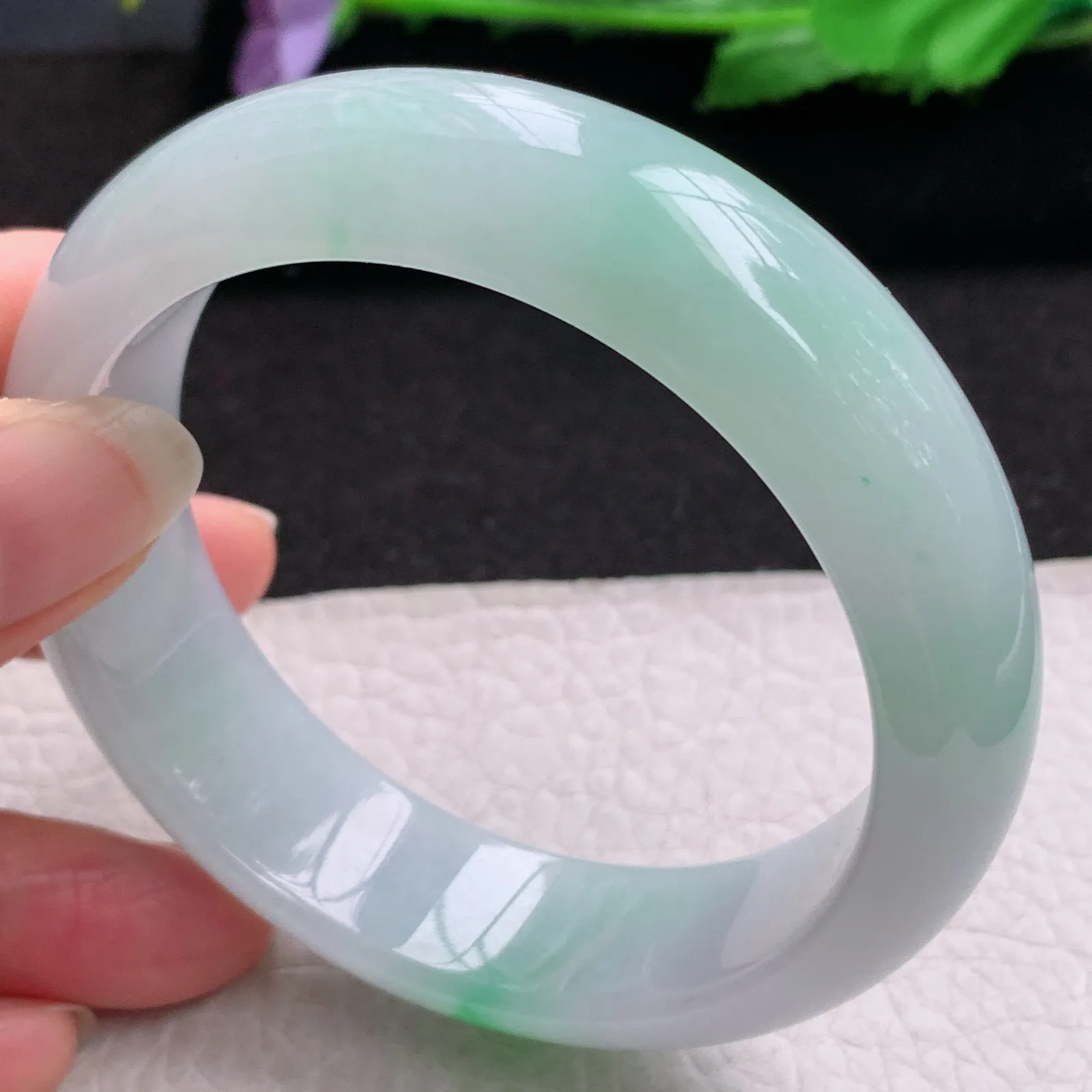 nr大圈口60*17.5*8.8轮胎镯 缅甸翡翠a货玉手镯冰飘阳绿大气宽边玉手环