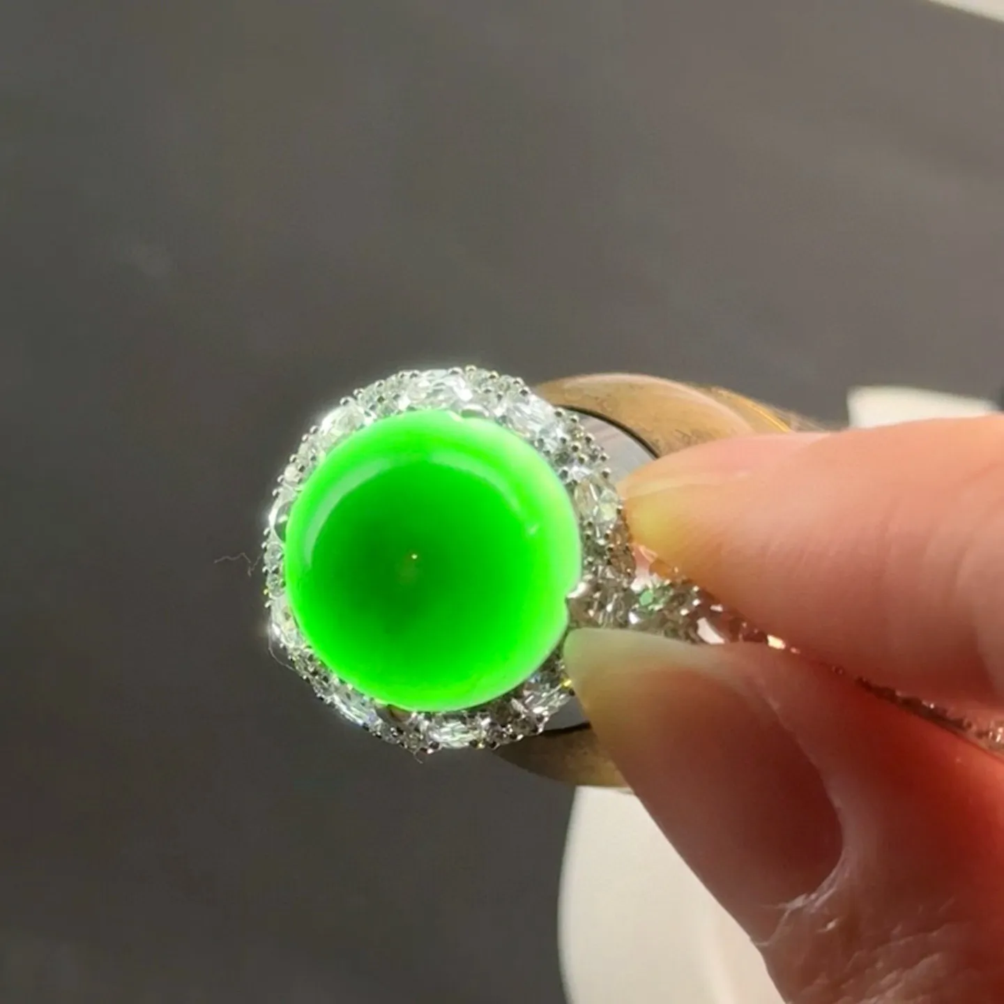 精品豪镶墨翠蛋面耳坠 种好色正 黑度极好 打灯通透 油性十足 尺寸13.9