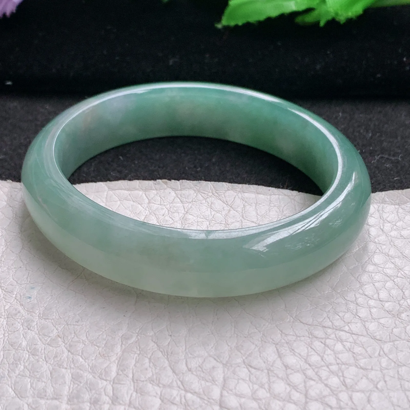 ee实拍53.5*50*12*7.4贵妃镯 缅甸翡翠精美冰油椭形宽边玉手镯 玉手环