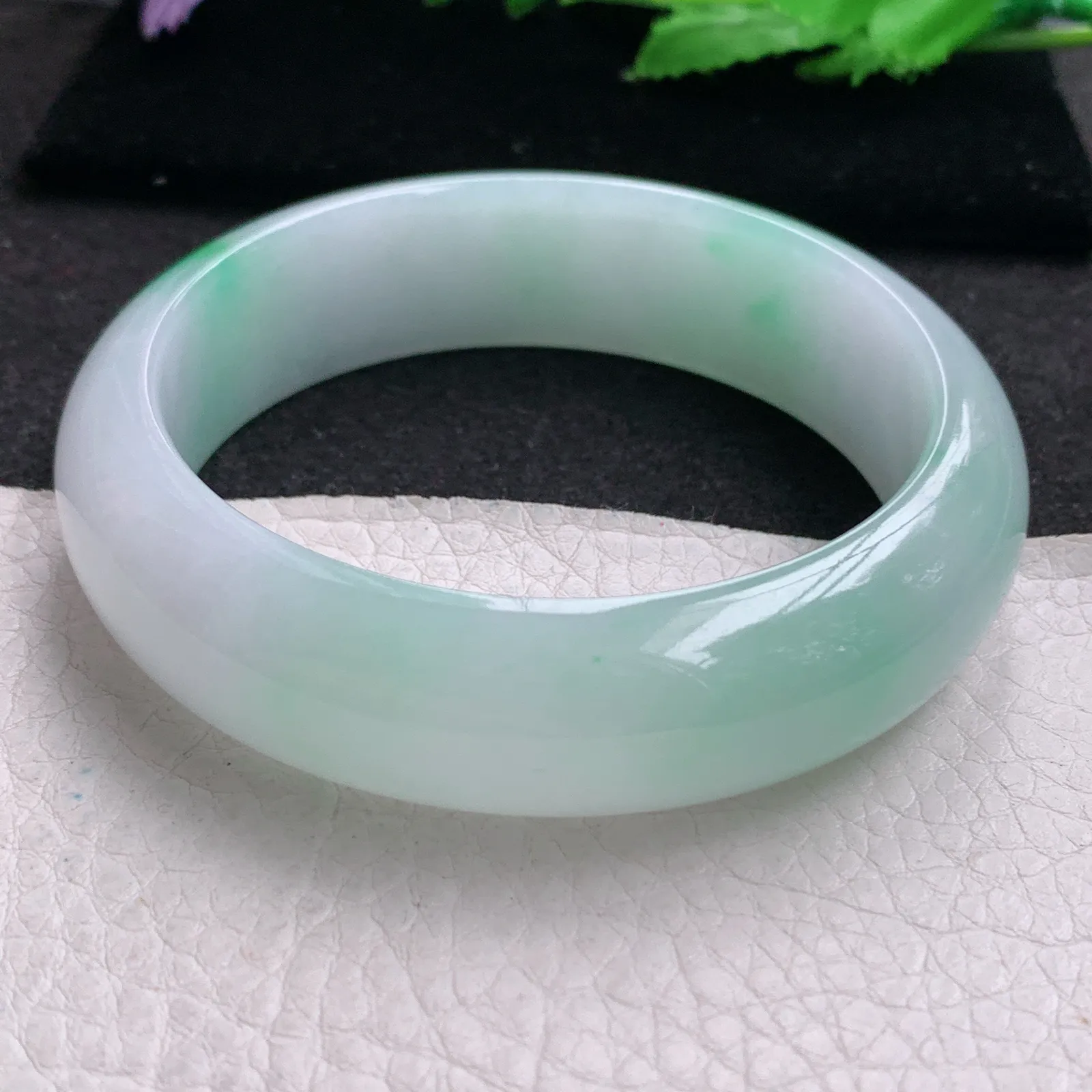 nr大圈口60*17.5*8.8轮胎镯 缅甸翡翠a货玉手镯冰飘阳绿大气宽边玉手环