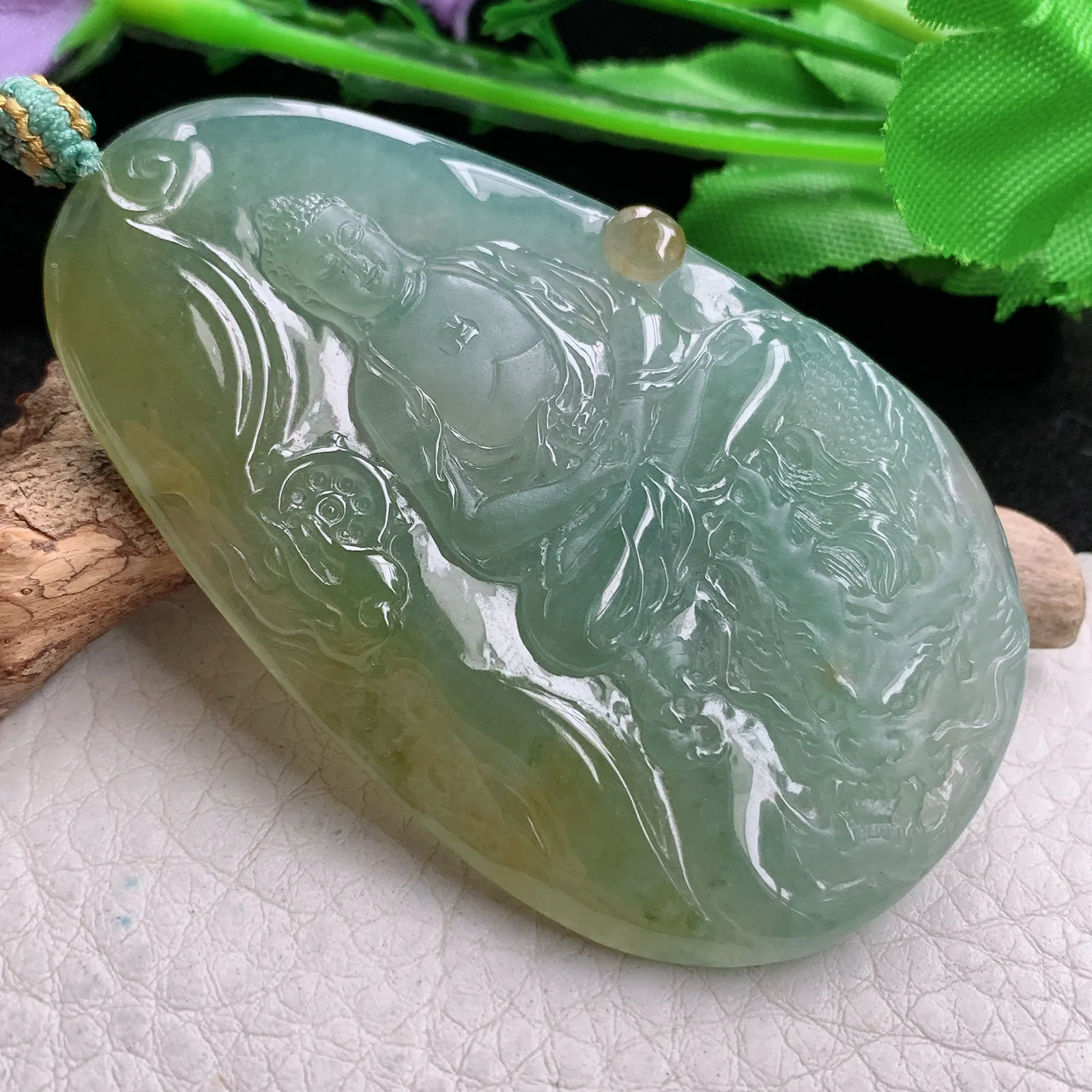 yn实拍65.8*40.3*5.6缅甸翡翠精雕冰双彩御龙佛祖 佛主玉吊坠 玉挂坠