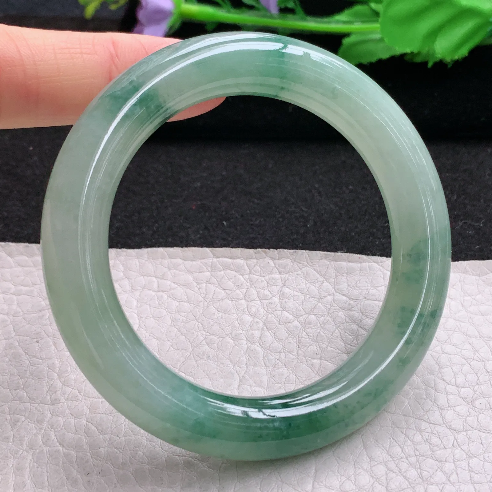 ss实拍54.5*11胖圆镯 缅甸翡翠a货玉手镯冰飘花圆条玉手环