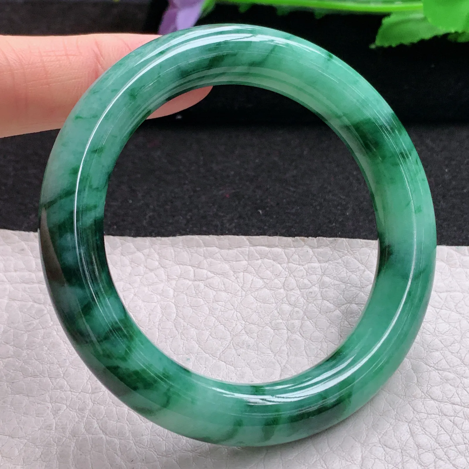 ss实拍54*11*10.6美人镯 缅甸翡翠a货玉手镯飘花圆条玉手环