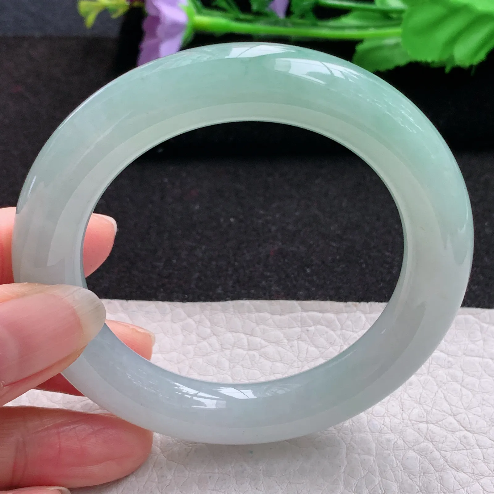 xd自然光54.5*11.5冰晴胖圆镯 缅甸翡翠a货玉手镯圆条玉手环