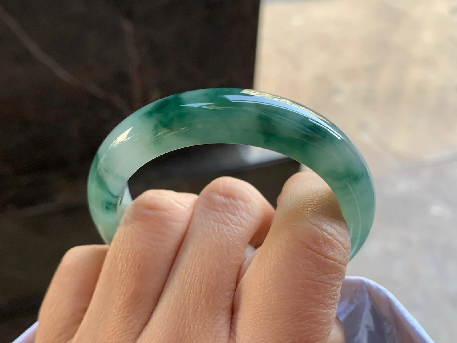 51-12.5-7.8

蓝花手镯^_^飘花浓郁 细腻