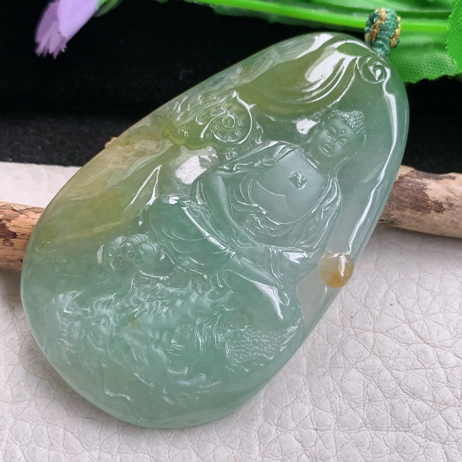 yn实拍65.8*40.3*5.6缅甸翡翠精雕冰双彩御龙佛祖 佛主玉吊坠 玉挂坠