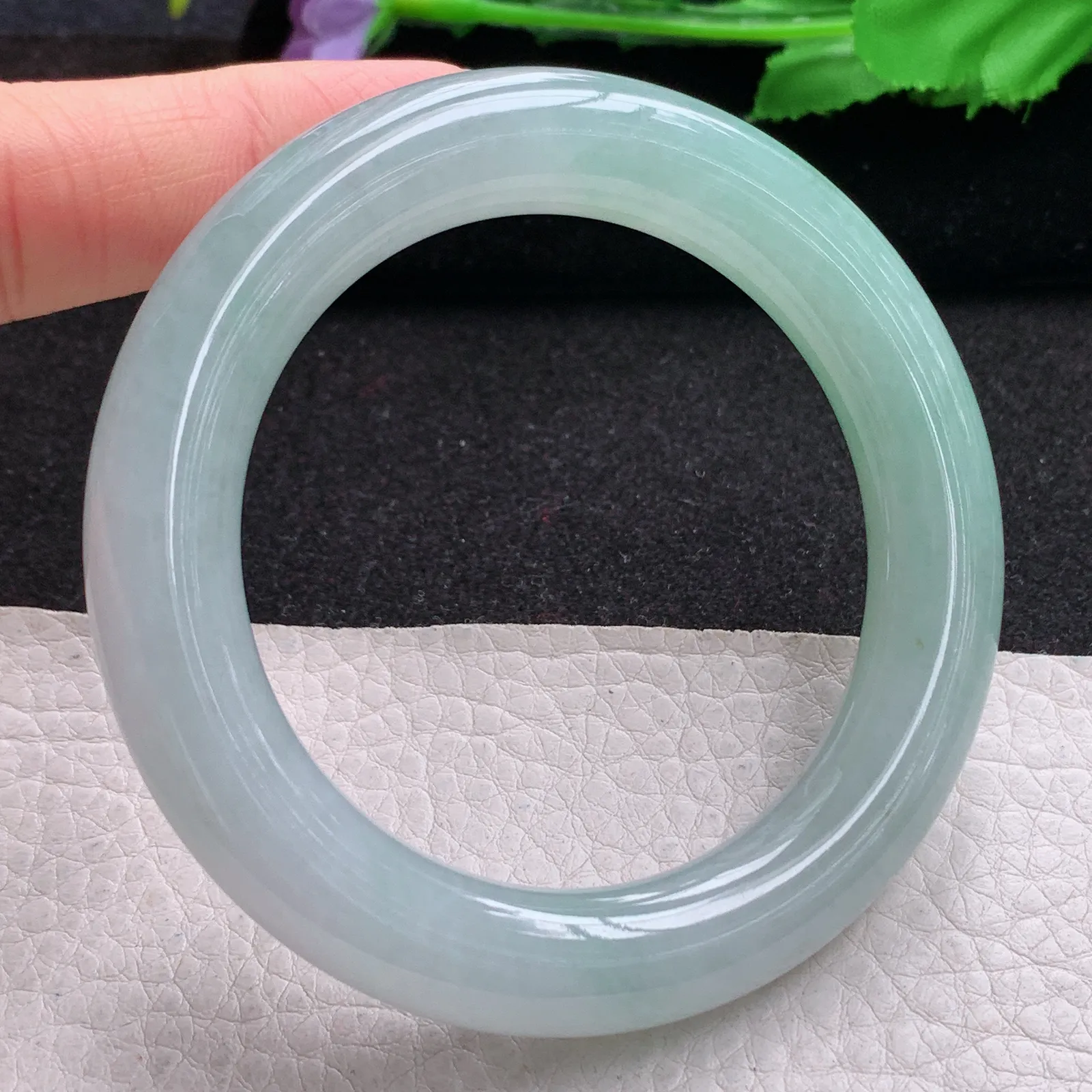 xd自然光54.5*11.5冰晴胖圆镯 缅甸翡翠a货玉手镯圆条玉手环