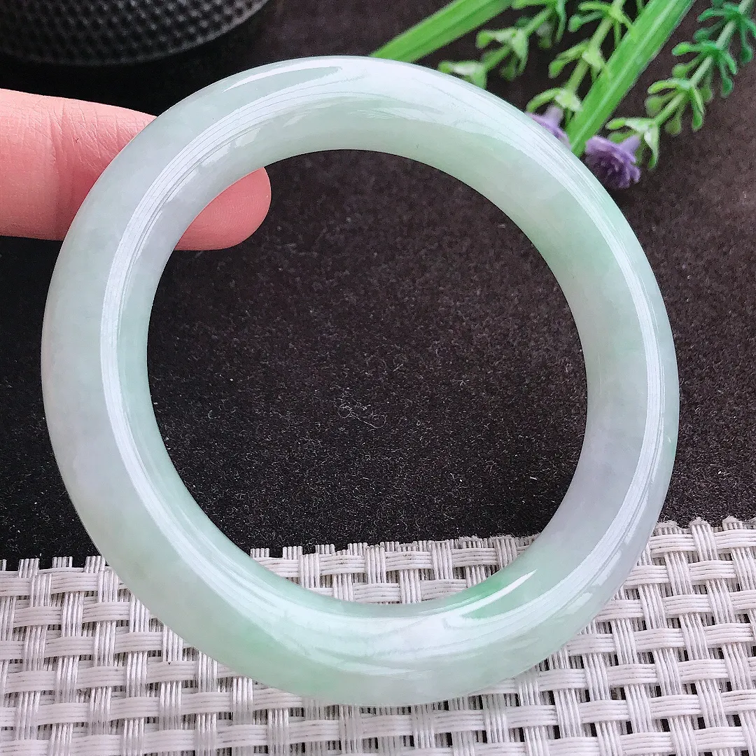 实拍A货翡翠55/10.9/11.1老坑冰胶水灵冰晴圆条手镯翡翠玉镯子
