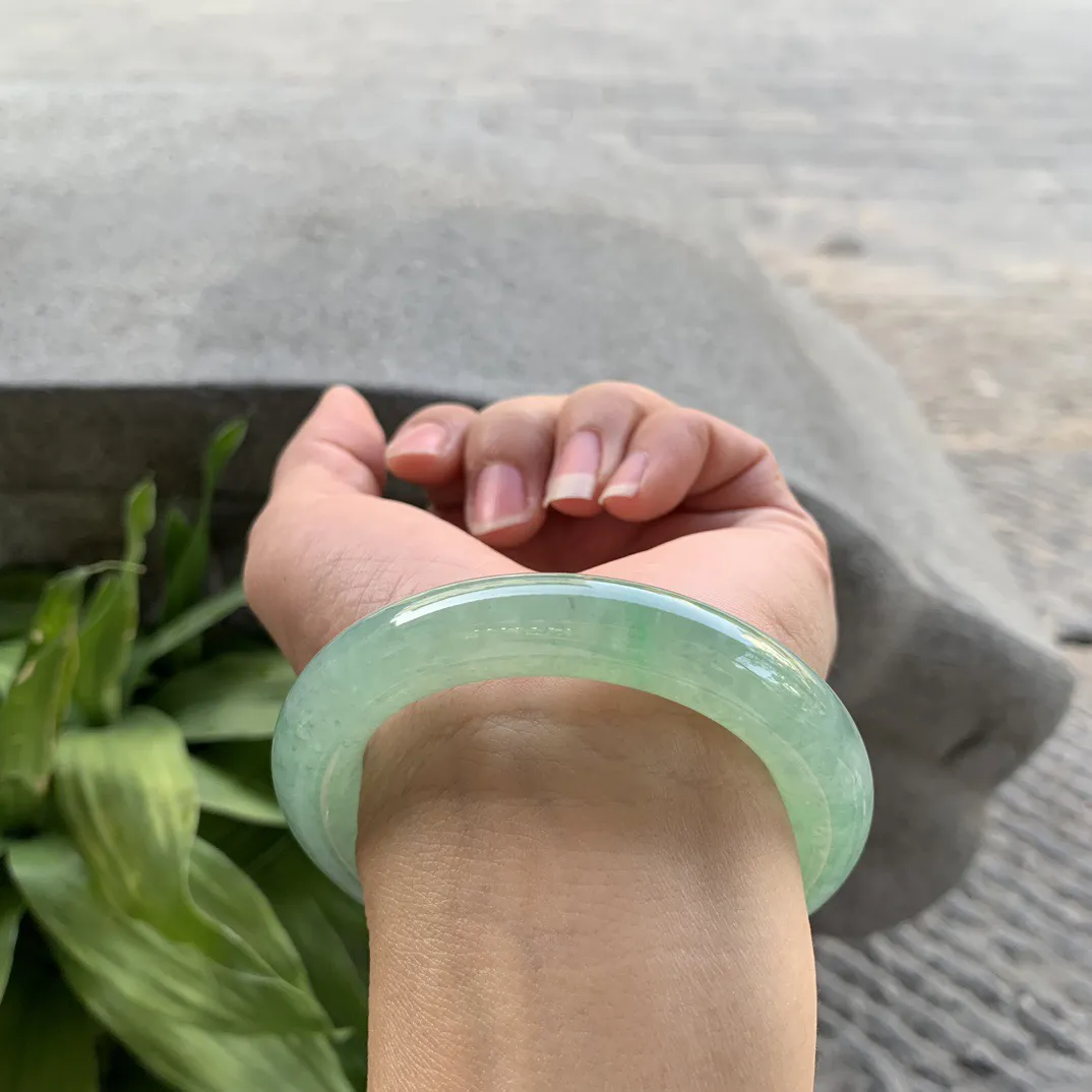 小圈口51.3-10.7 【冰绿圆条手镯】圆条51 52可戴