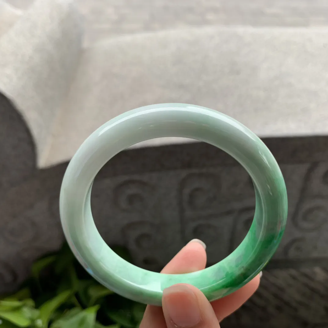 圈口57.3-12-9 【辣绿正圈手镯】正圈57 58可戴