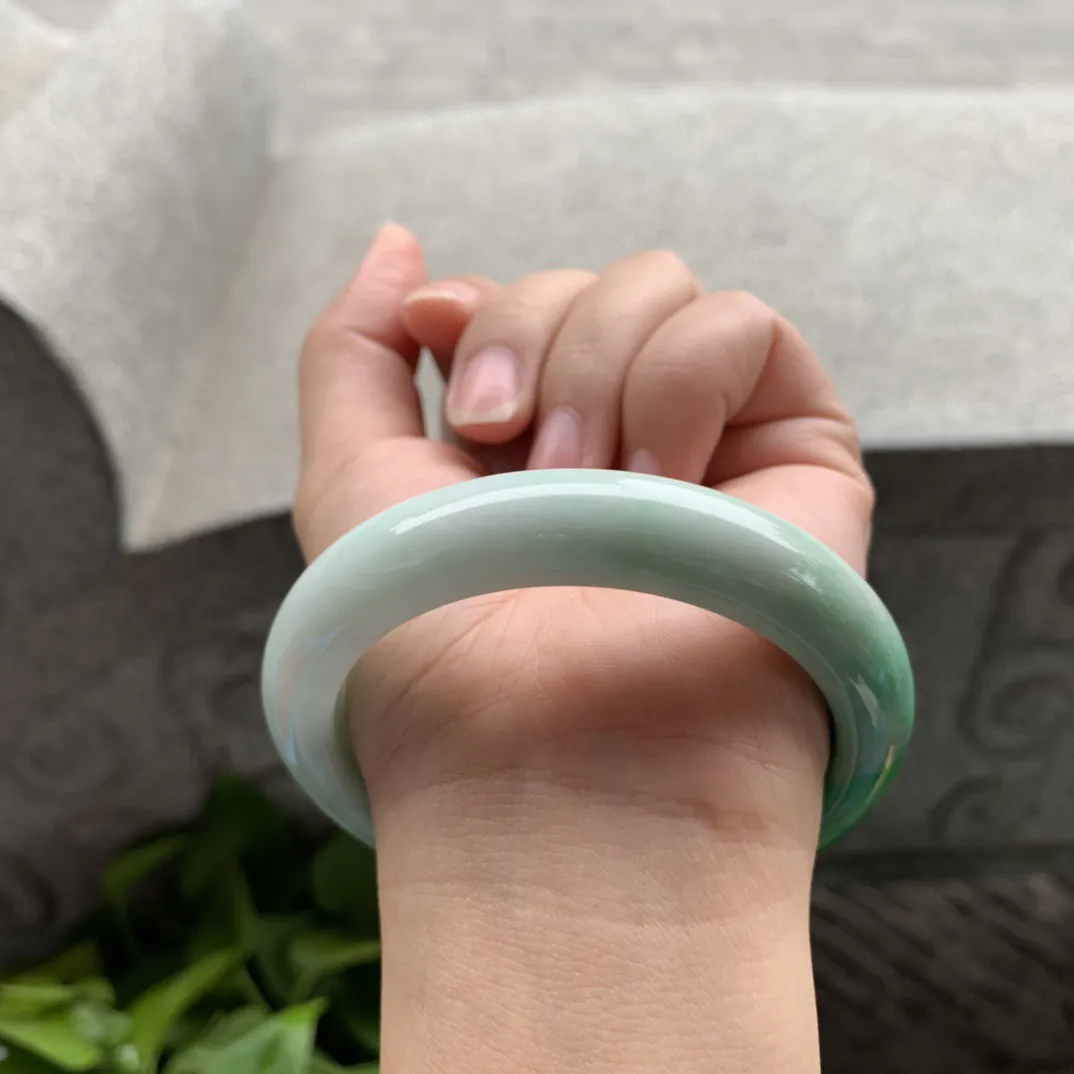 圈口57.3-12-9 【辣绿正圈手镯】正圈57 58可戴