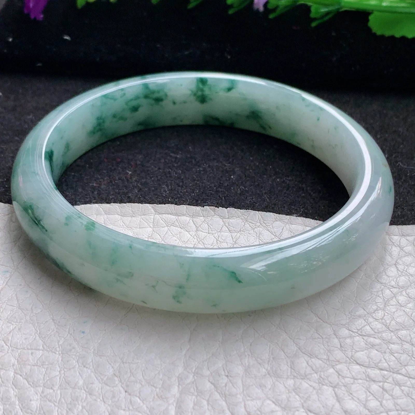 hh实拍59*12.3*8平安镯 缅甸翡翠精美冰飘花灵动宽边玉手镯 玉手环