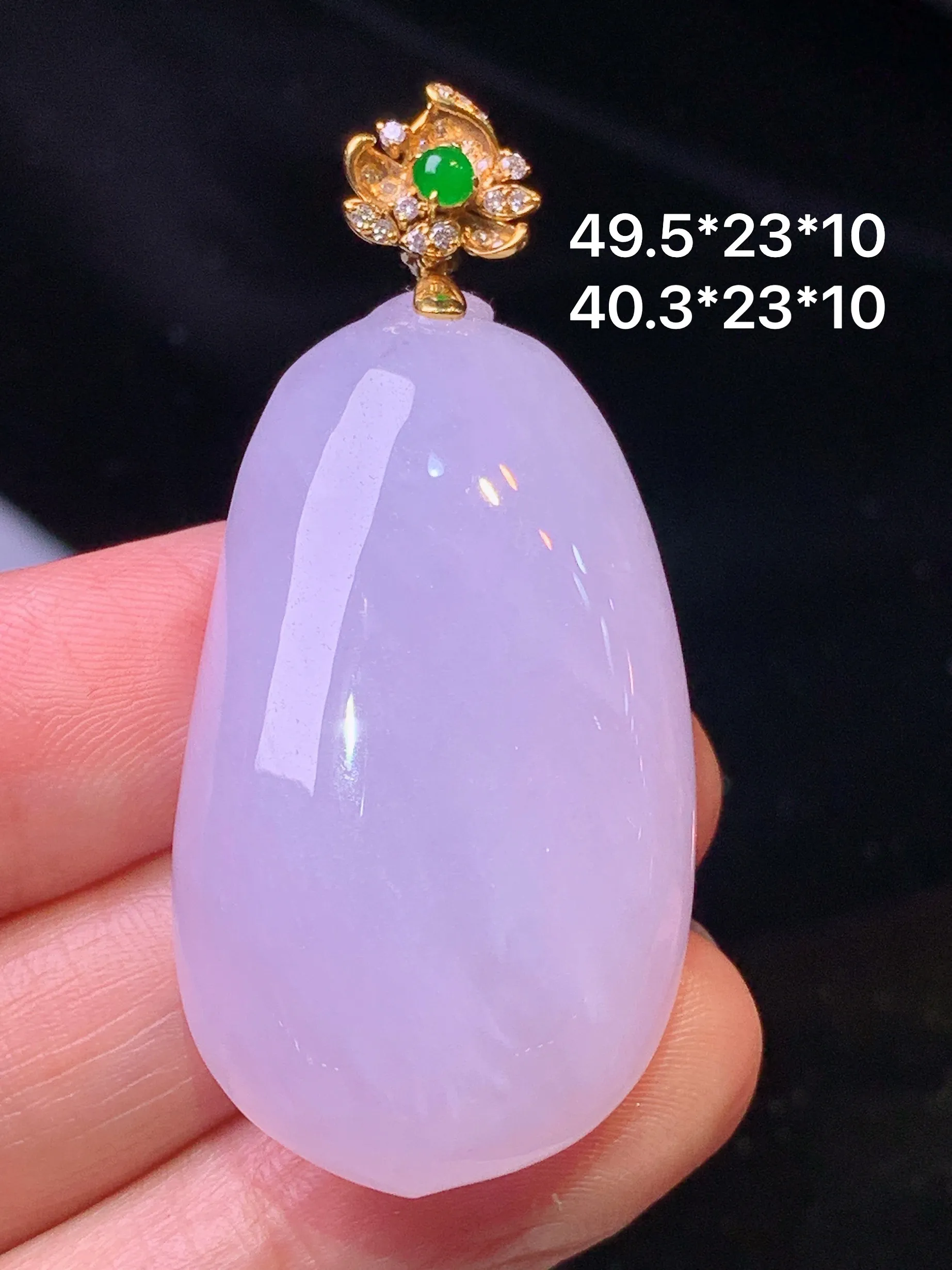 18金钻镶嵌紫罗兰福瓜吊坠 玉质细腻 色泽清新艳丽 整体尺寸49.5*23*10