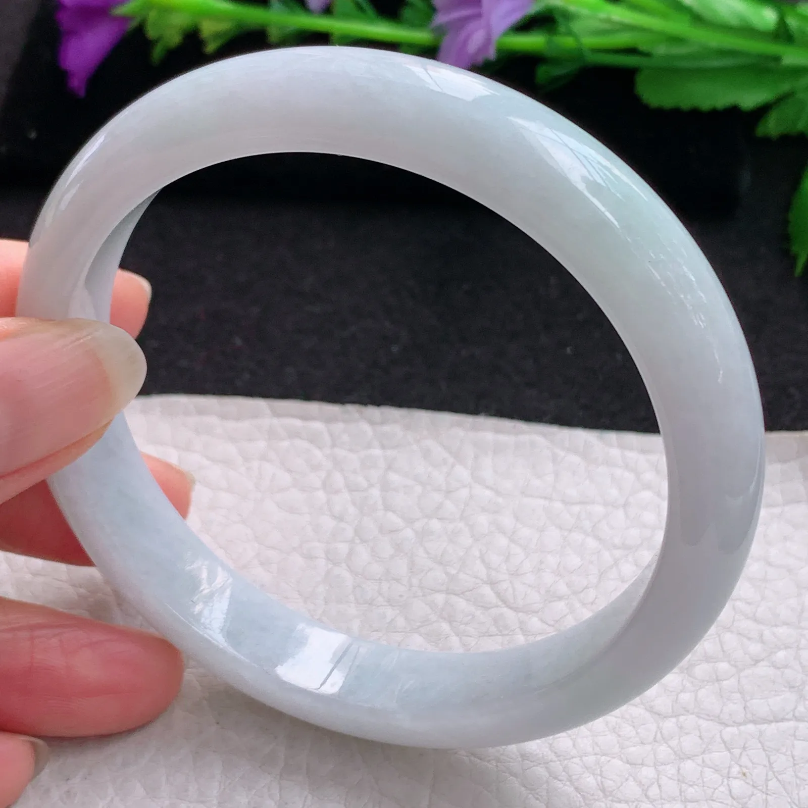 hh大圈口63*11.2*7.8平安镯 缅甸翡翠a货玉手镯水润白月光宽边玉手环