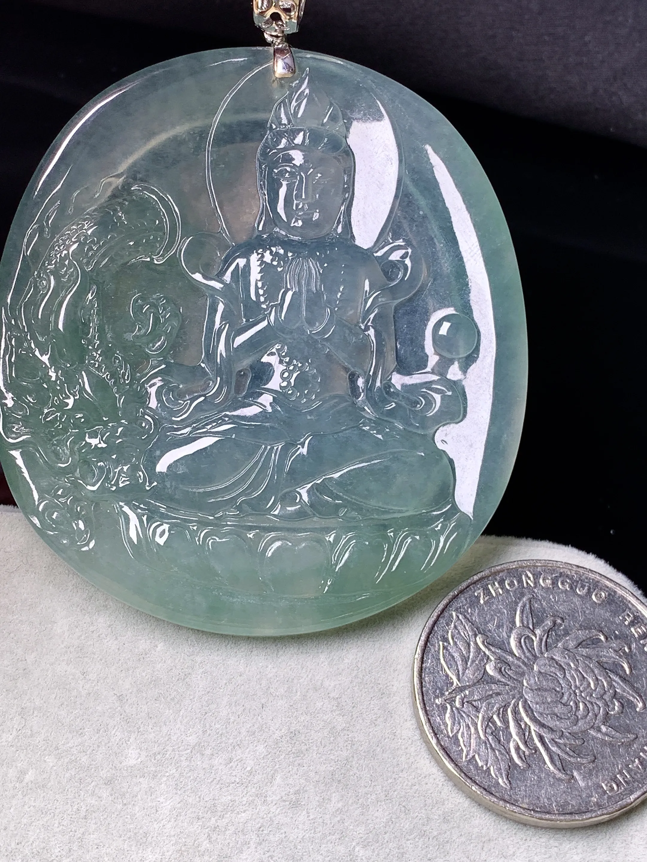 冰种翡翠晴绿文殊观音菩萨吊坠 玉质细腻 色泽清新艳丽 整体尺寸64*49.8*4.6