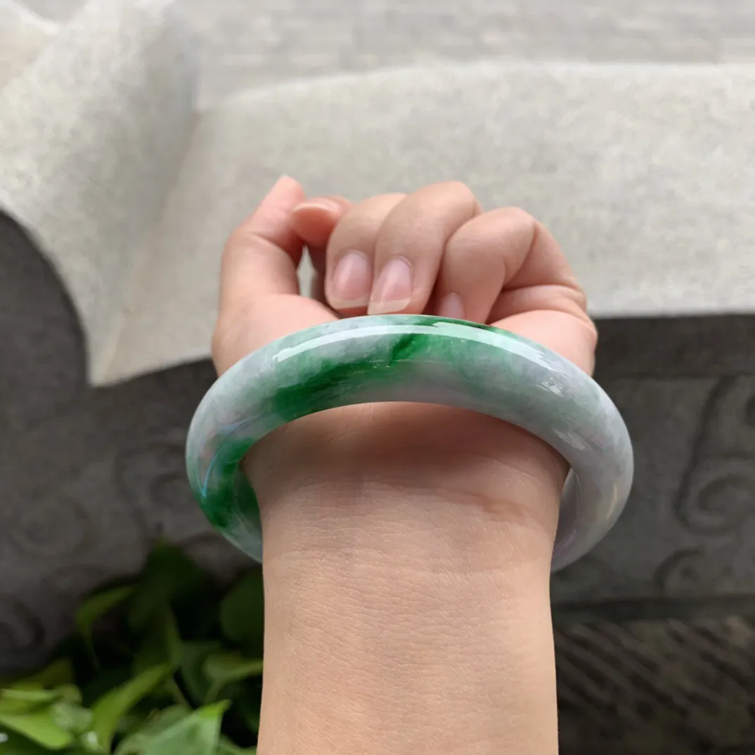 大圈口62.8-14.2-9.6 【飘辣绿正圈手镯】正圈62 63可戴