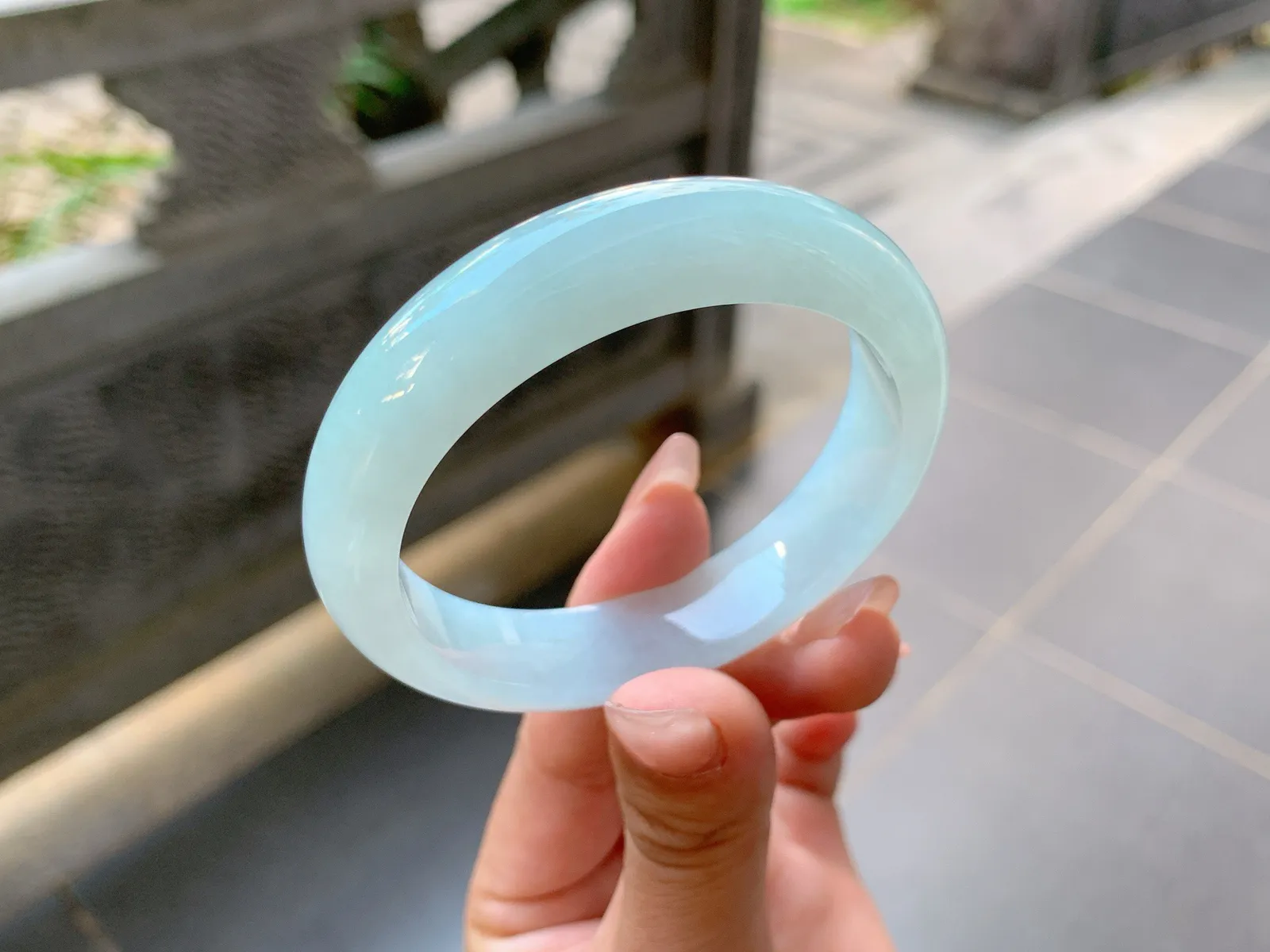 ｜52圈口
冰淡晴，颜色清清爽爽的，利落干净娇俏可爱，整体细腻柔和，