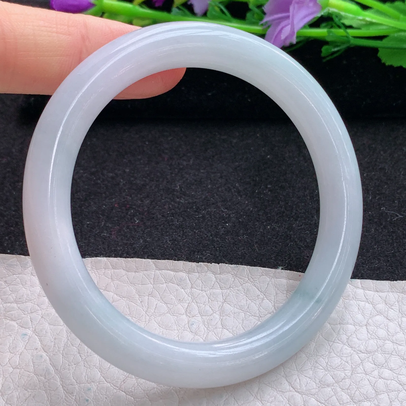 nr实拍55*8.3*8.8美人镯 缅甸翡翠a货玉手镯飘花圆条玉手环 叮当镯