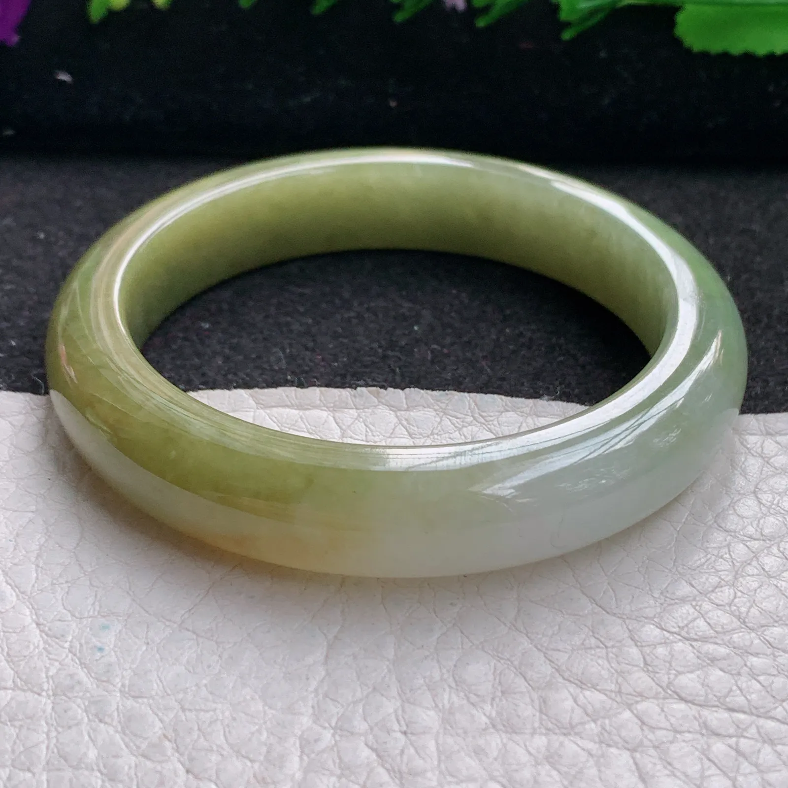 z小圈口51.8*11*8平安镯 缅甸翡翠精美冰双彩秀气宽边玉手镯 玉手环