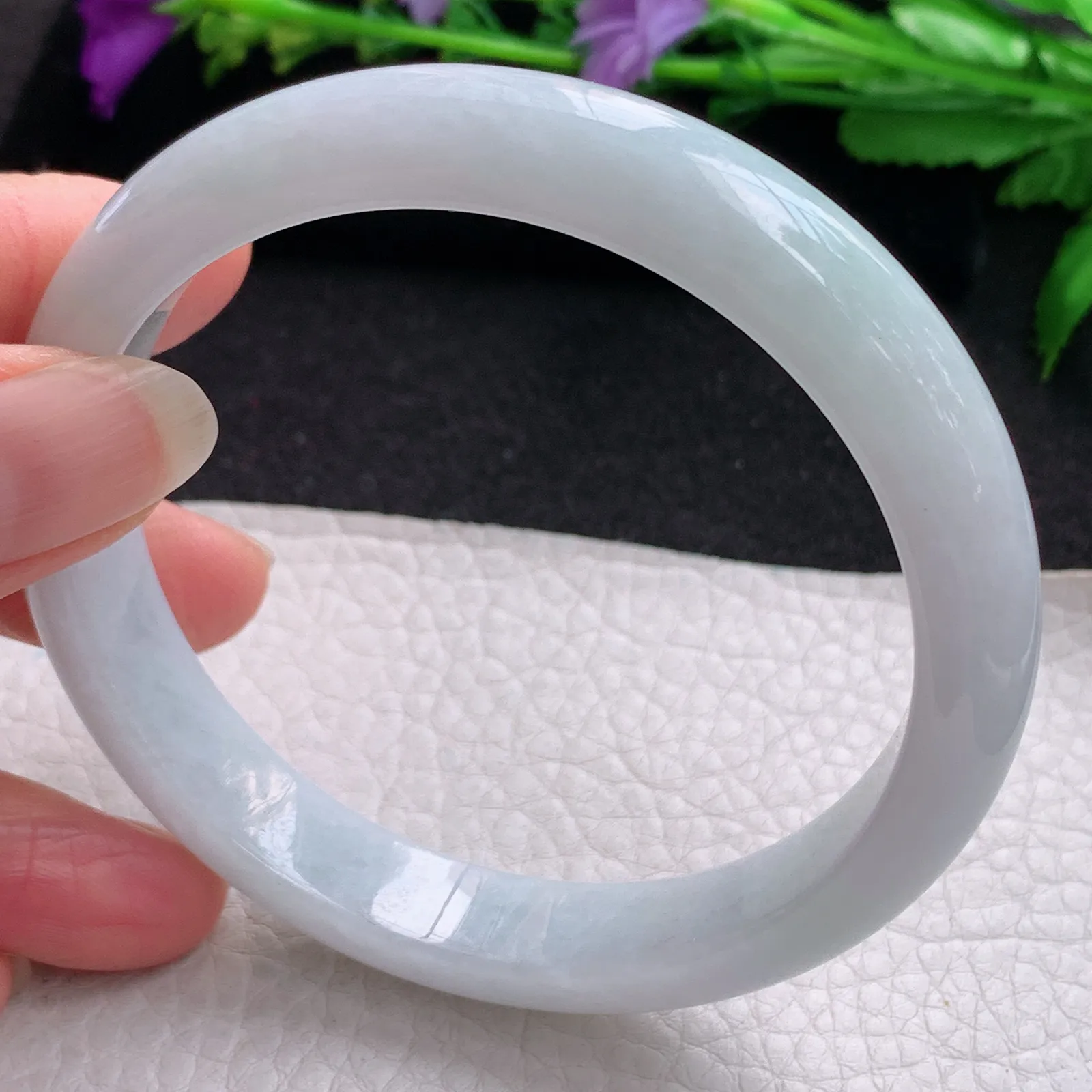 hh大圈口63*11.2*7.8平安镯 缅甸翡翠a货玉手镯水润白月光宽边玉手环