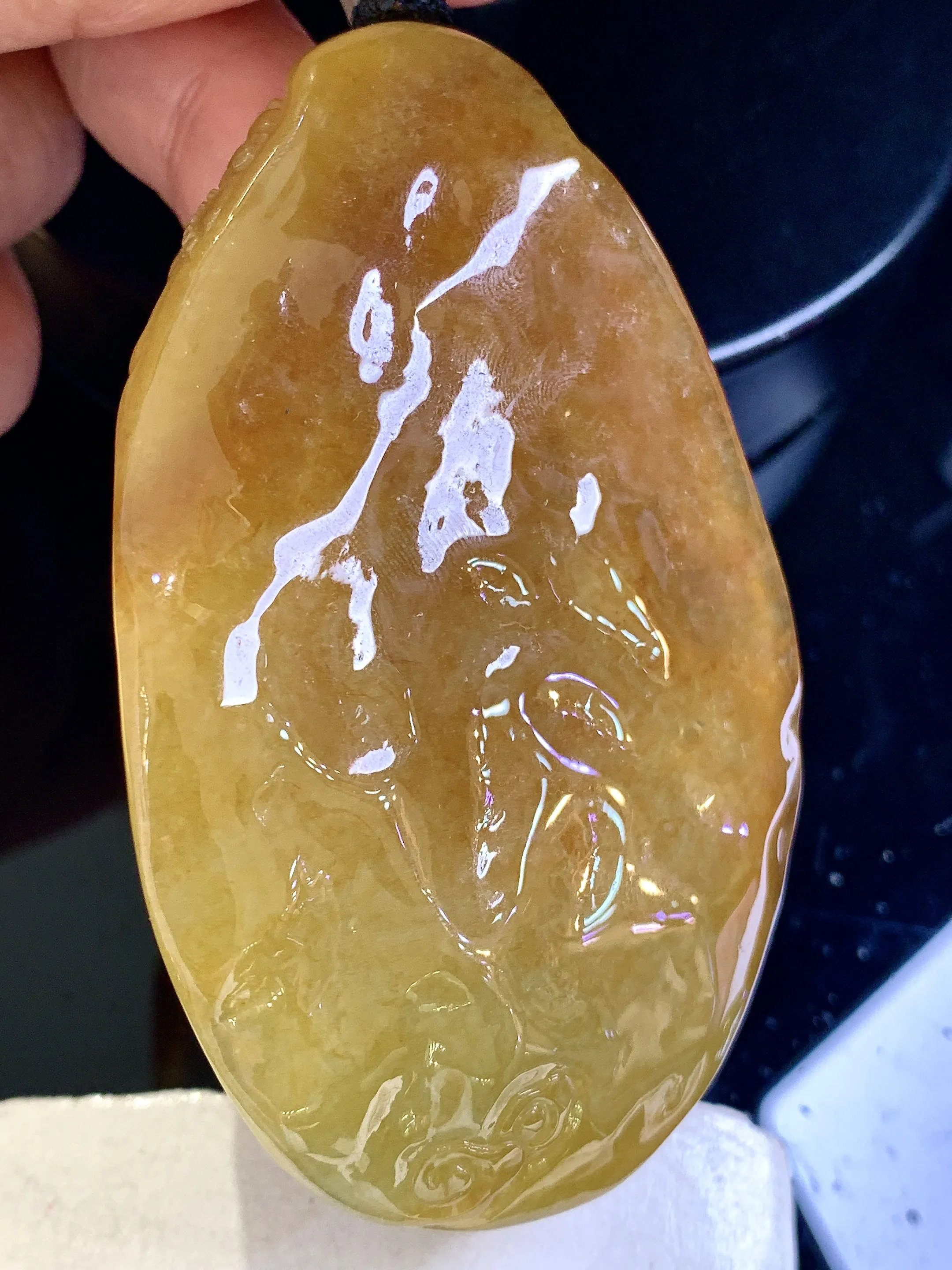 黄翡不动明王吊坠 玉质细腻 色泽清新艳丽 整体尺寸75*49.6*14