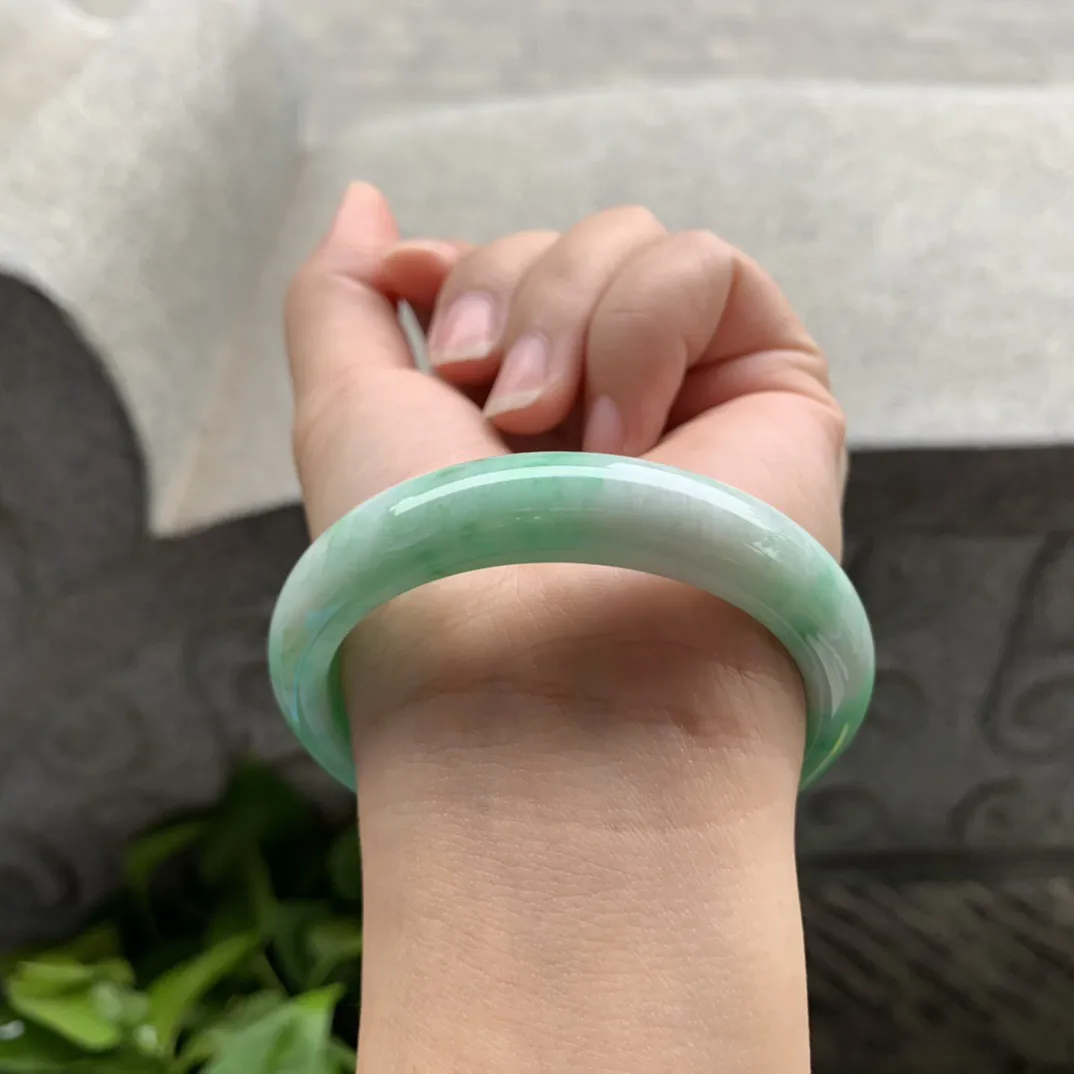小圈口53.5-11.6-7.6 【飘绿正圈手镯】正圈53 54可戴