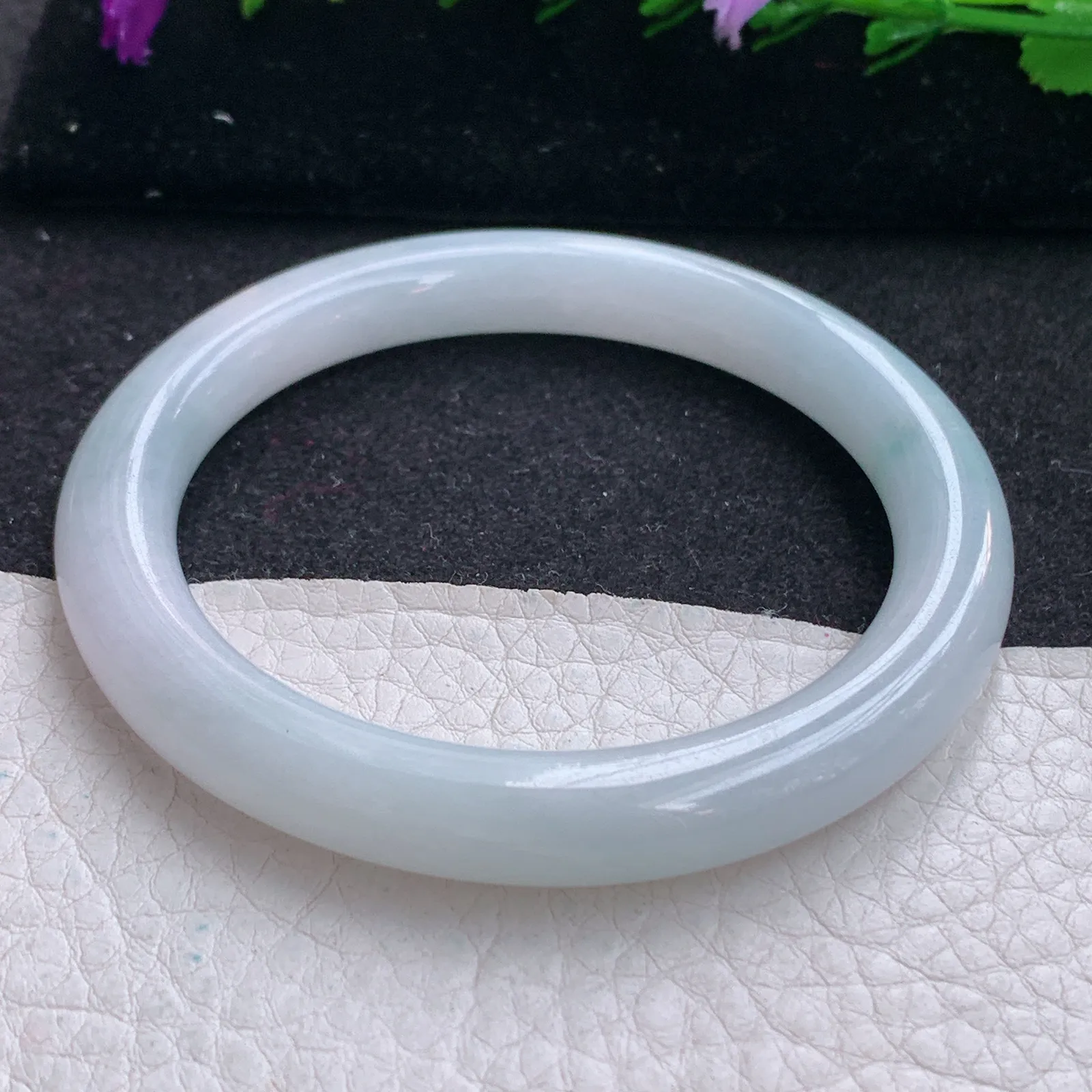 nr实拍55*8.3*8.8美人镯 缅甸翡翠a货玉手镯飘花圆条玉手环 叮当镯