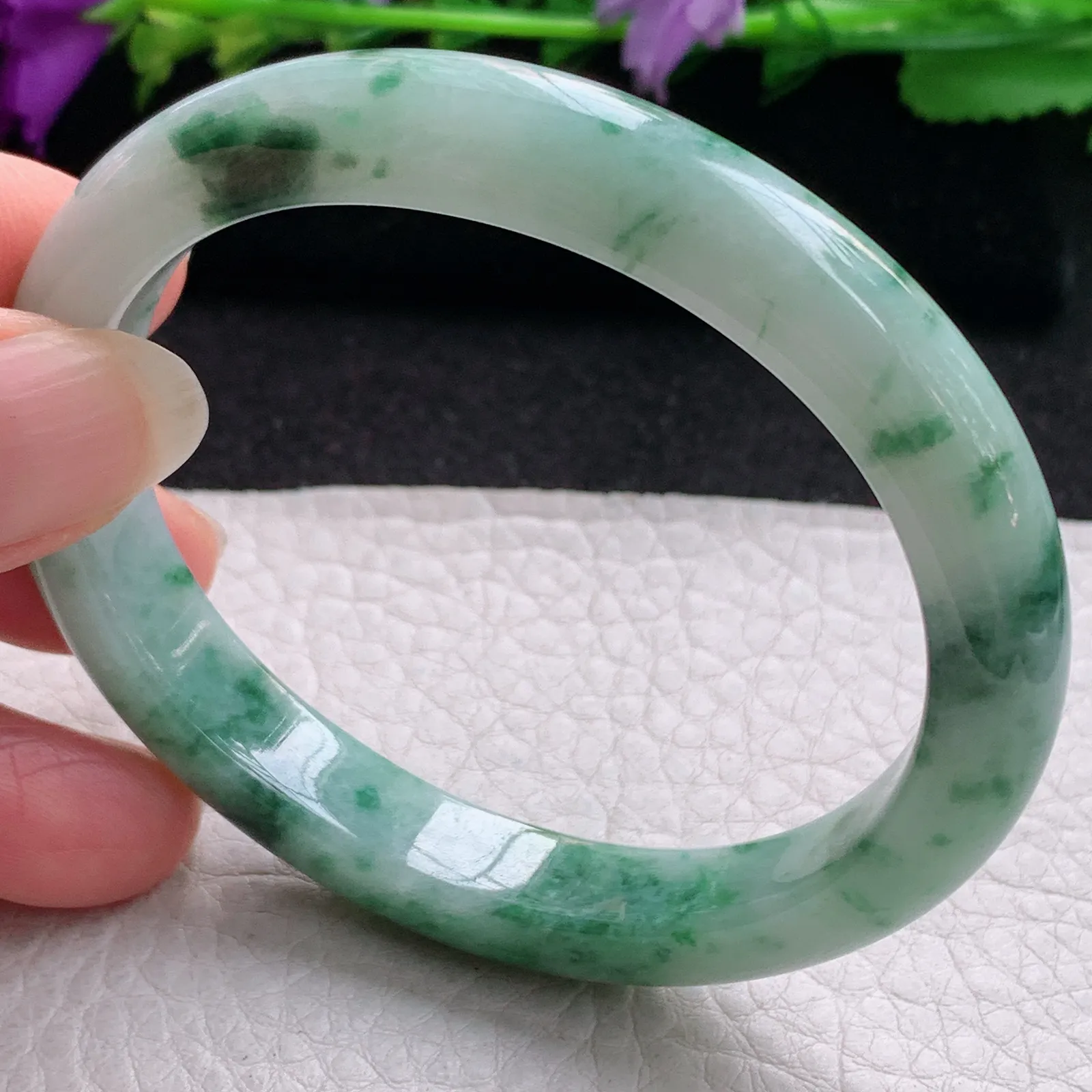 js实拍56.5*48.5*10*7.3轮胎镯 缅甸翡翠精美水润飘花椭圆宽边玉手镯 玉手环