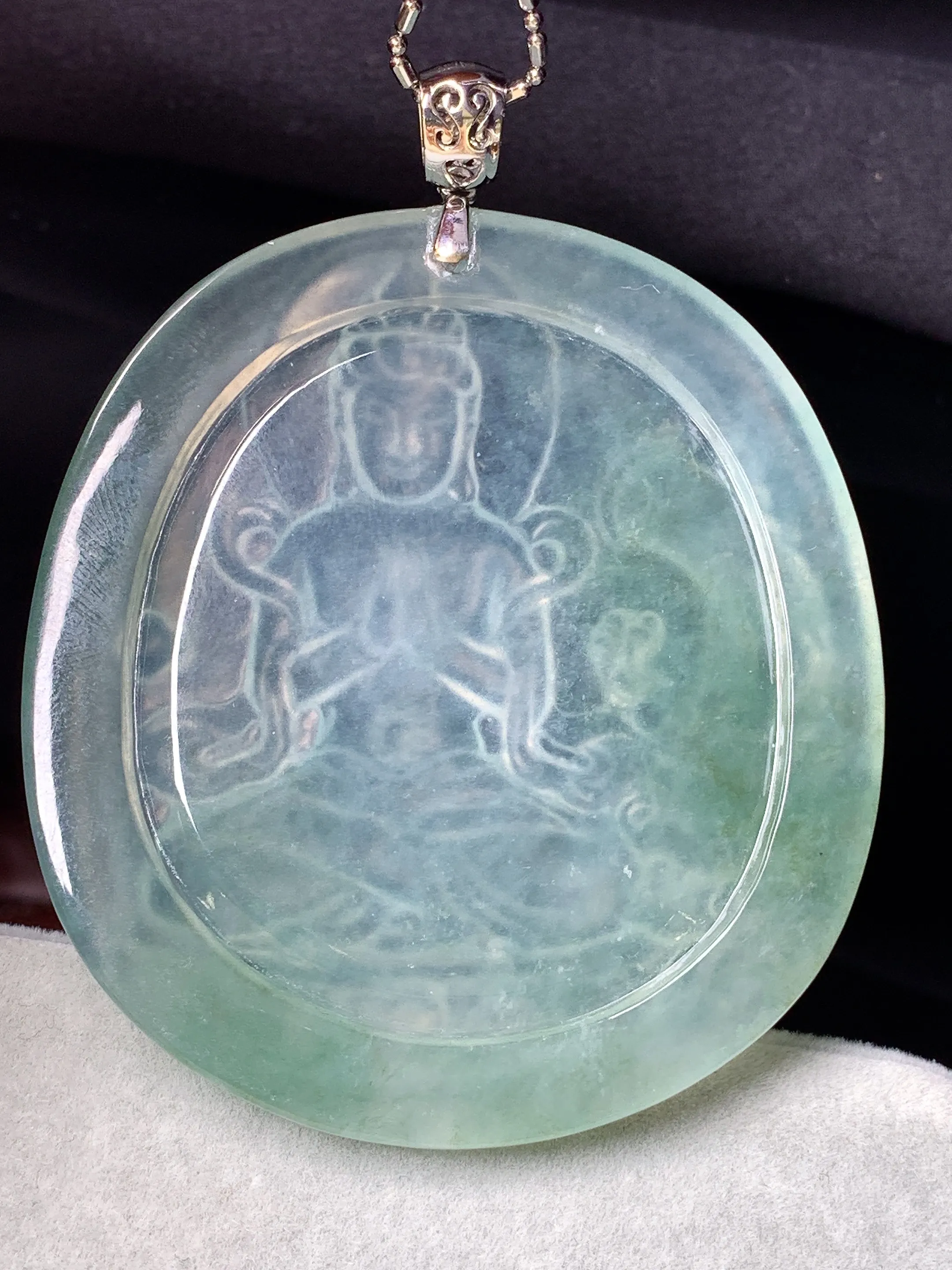 冰种翡翠晴绿文殊观音菩萨吊坠 玉质细腻 色泽清新艳丽 整体尺寸64*49.8*4.6