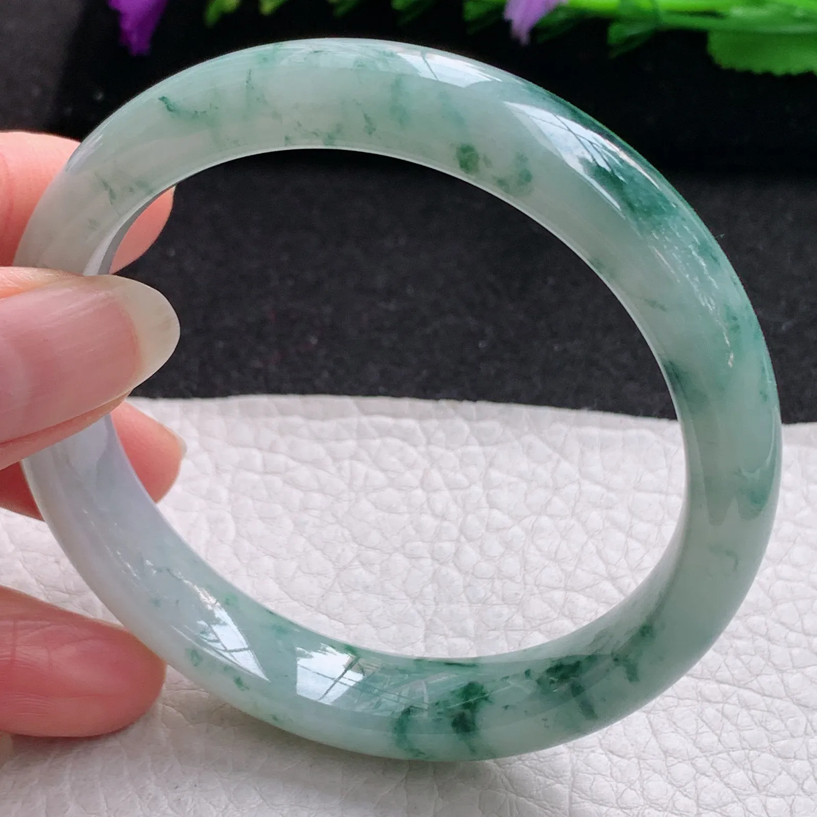 hh实拍59*12.3*8平安镯 缅甸翡翠精美冰飘花灵动宽边玉手镯 玉手环