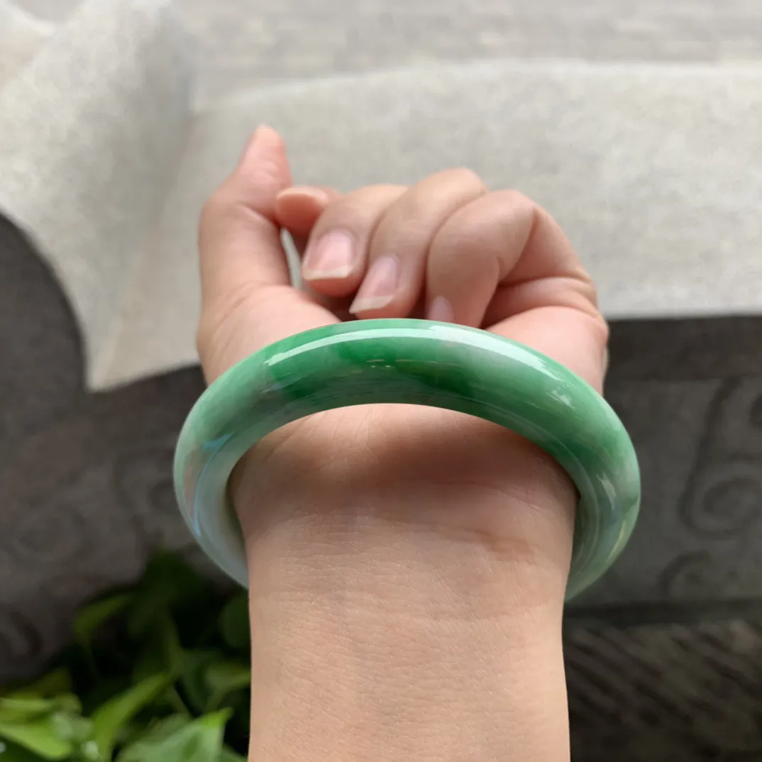 圈口57.3-12-9 【辣绿正圈手镯】正圈57 58可戴