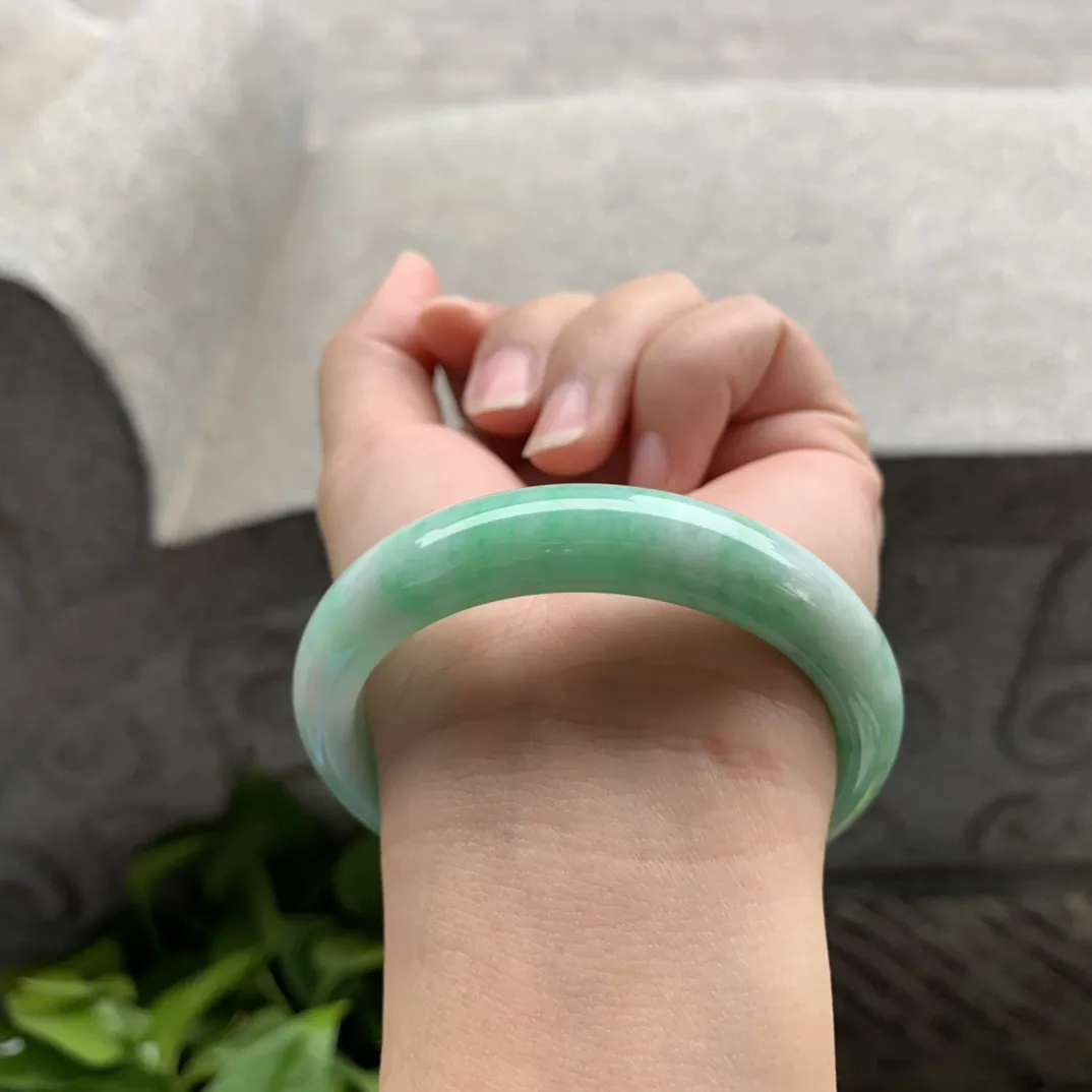 小圈口53.5-11.6-7.6 【飘绿正圈手镯】正圈53 54可戴