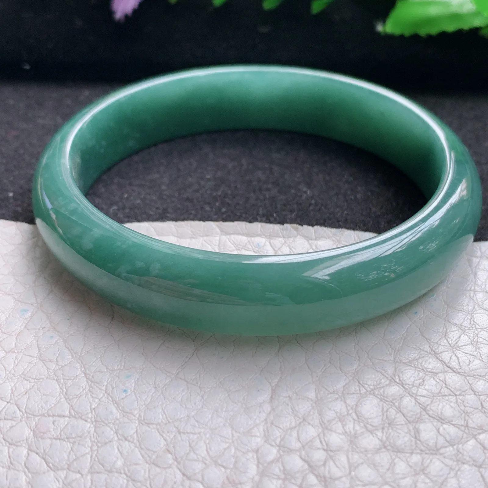 nr自然光56*12*6.5平安镯 翡翠a货玉手镯蓝韵宽边玉手环