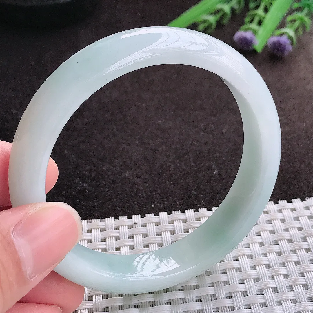 实拍A货翡翠56.5/13.2/7.5老坑冰润起胶飘花手镯宽边玉镯子平安镯